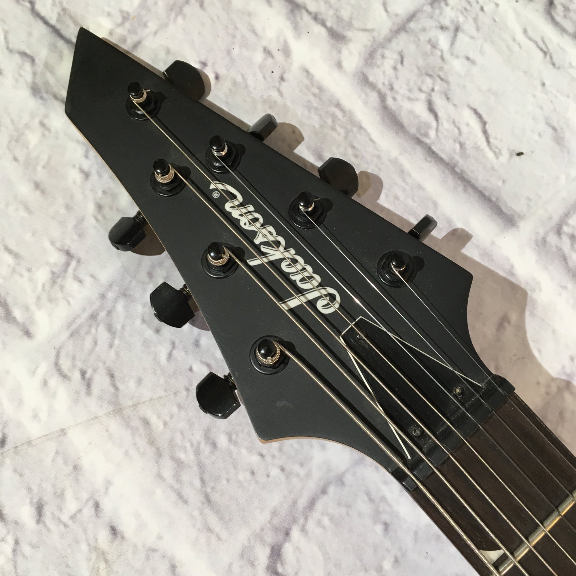 Jackson JS22-7 7-String Electric Guitar