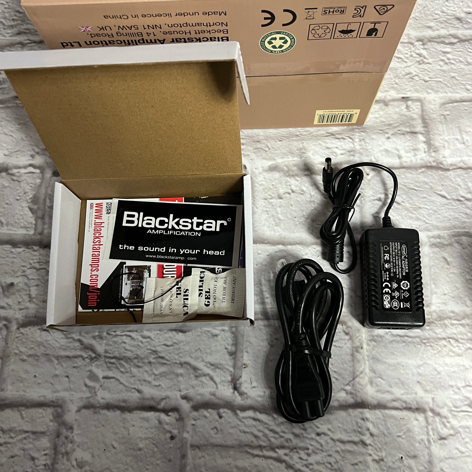 Blackstar Fly 3 Watt Acoustic Guitar Combo Amp with Extension Cabinet