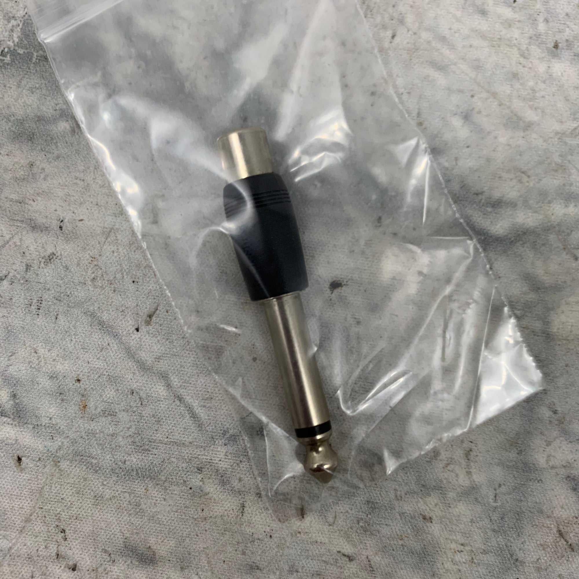 RadioShack RCA to 1/4" TS Adapter