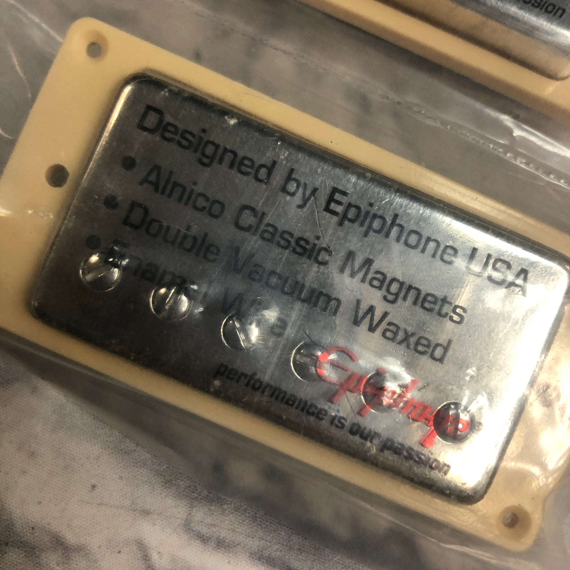 Epiphone純正 Alnico Classic Pro 網線セット ニッケル Epiphone Alnico Classic Pro 網線 ＆ ハーネスセット - メルカリ