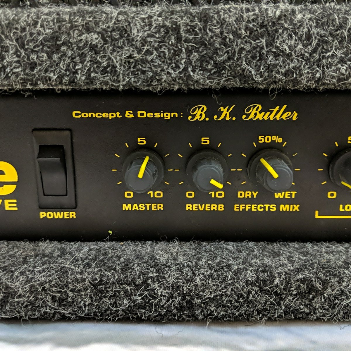 Tube Works RT-2100 ES Guitar Head