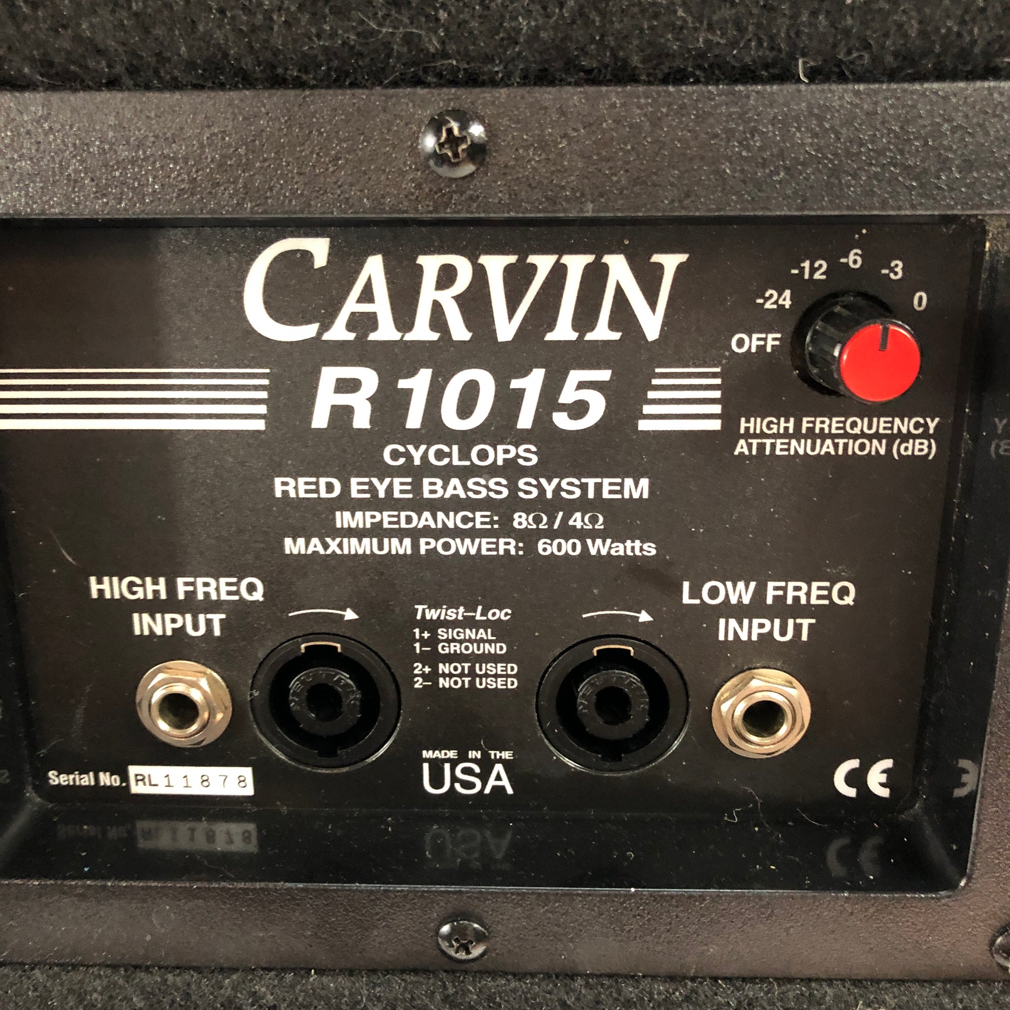 Carvin RL1000 R1015 Cyclops Red Line Bass Amp