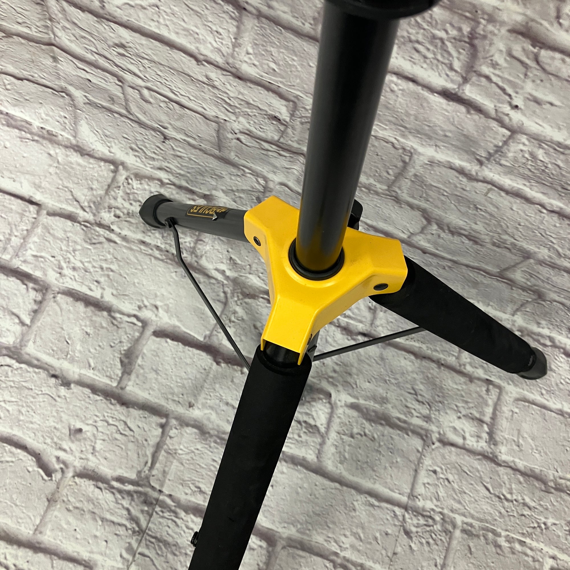 Hercules Single Guitar Stand