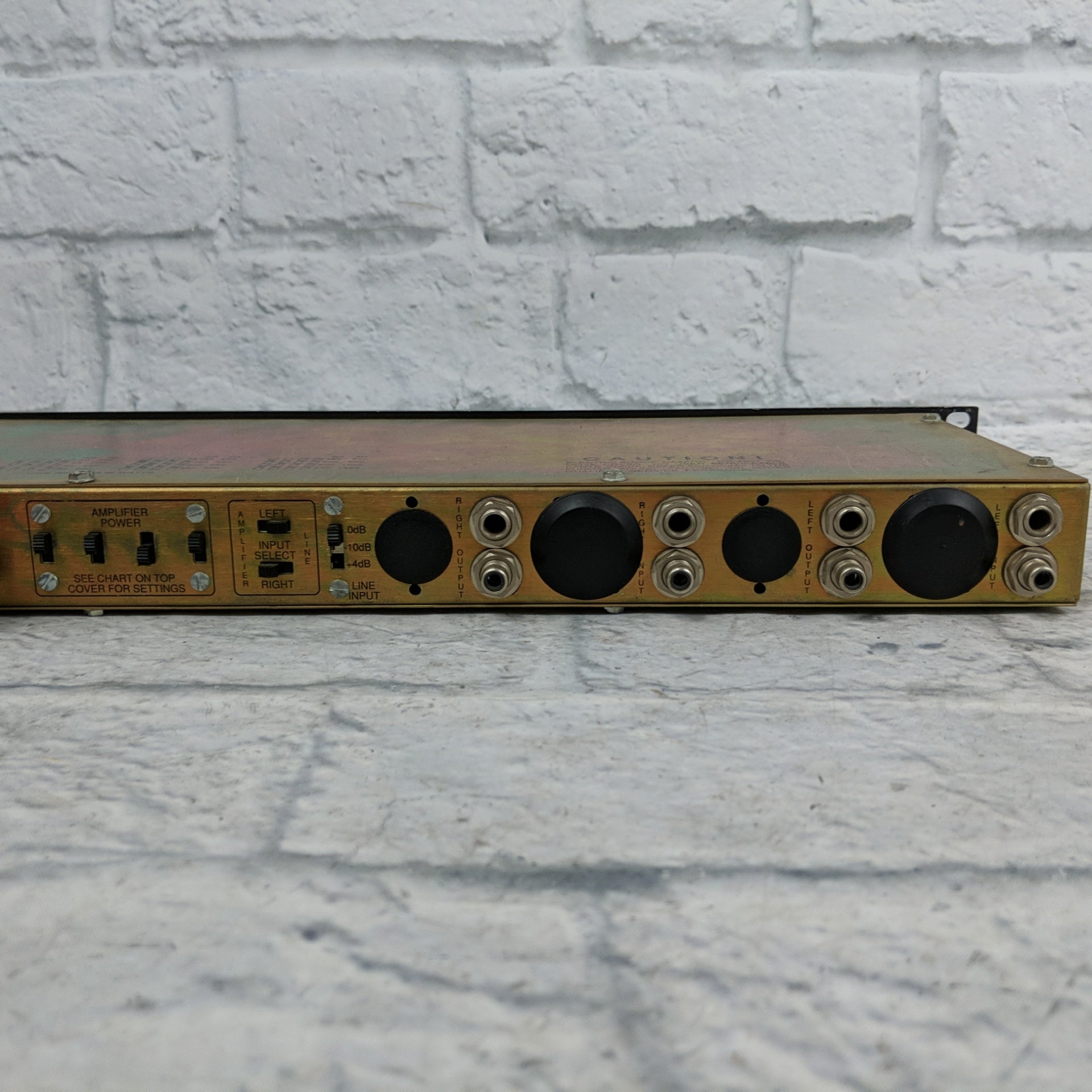 Furman VU-40 Stereo System Monitor