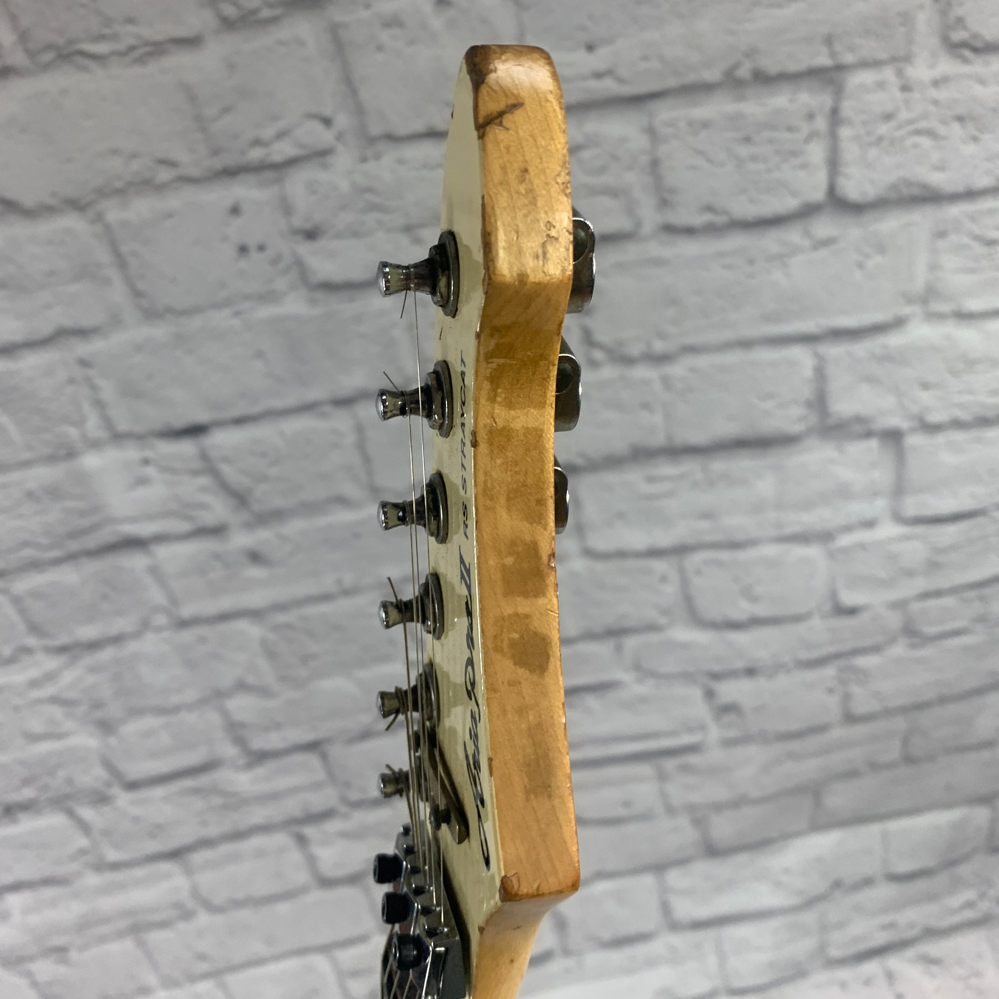 Aria Pro II RS Straycat Solid Body Electric Guitar