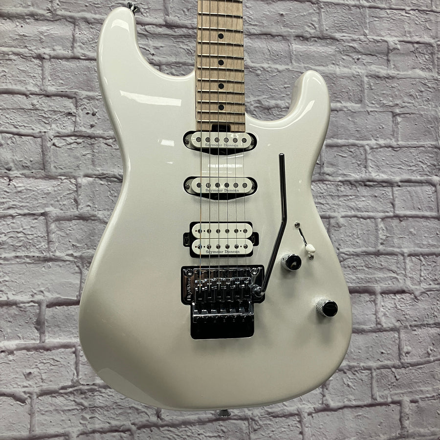 Charvel San Dimas Pro Mod HSS FR Electric Guitar Blizzard Pearl B-Stock