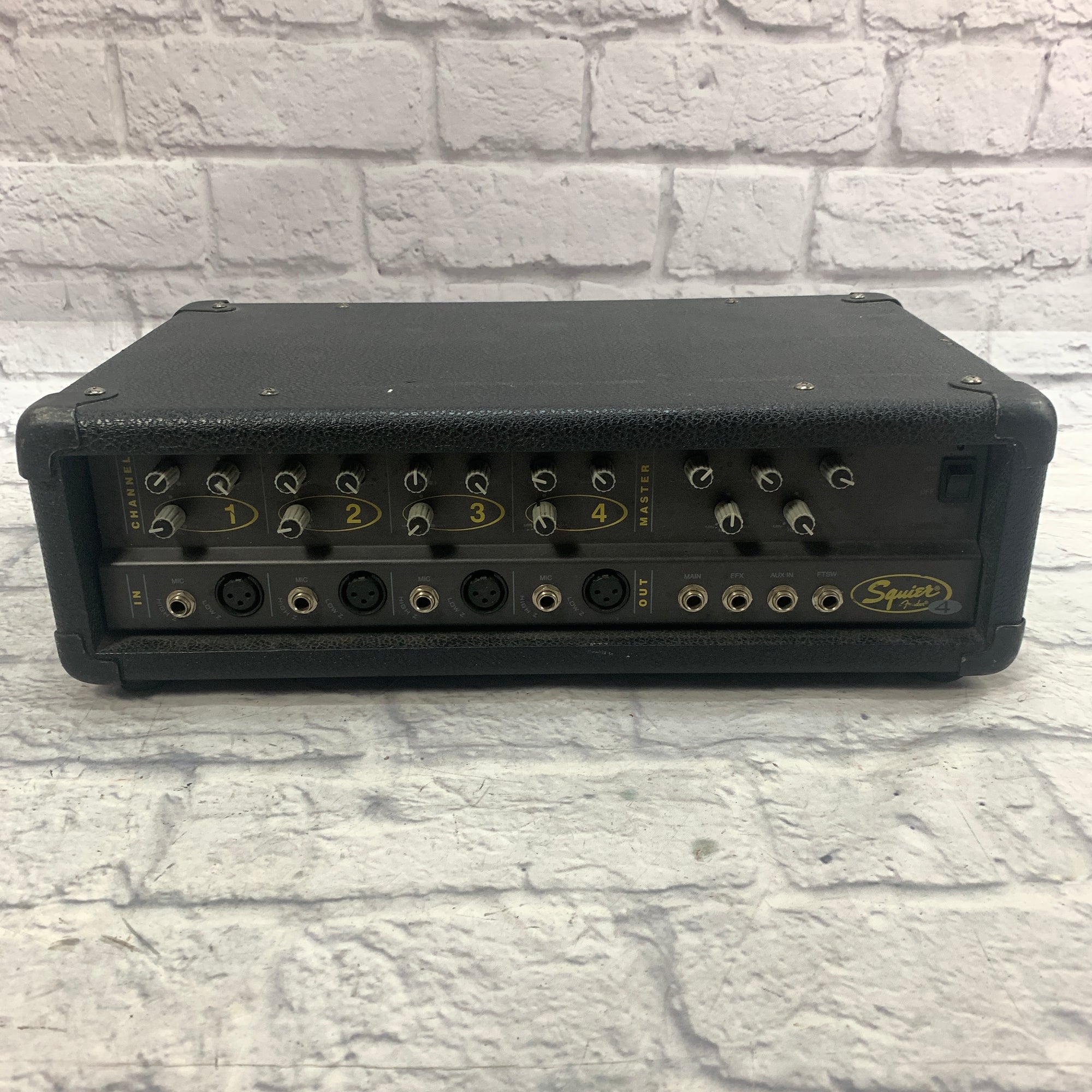 Squier 4 Channel Powered Mixer