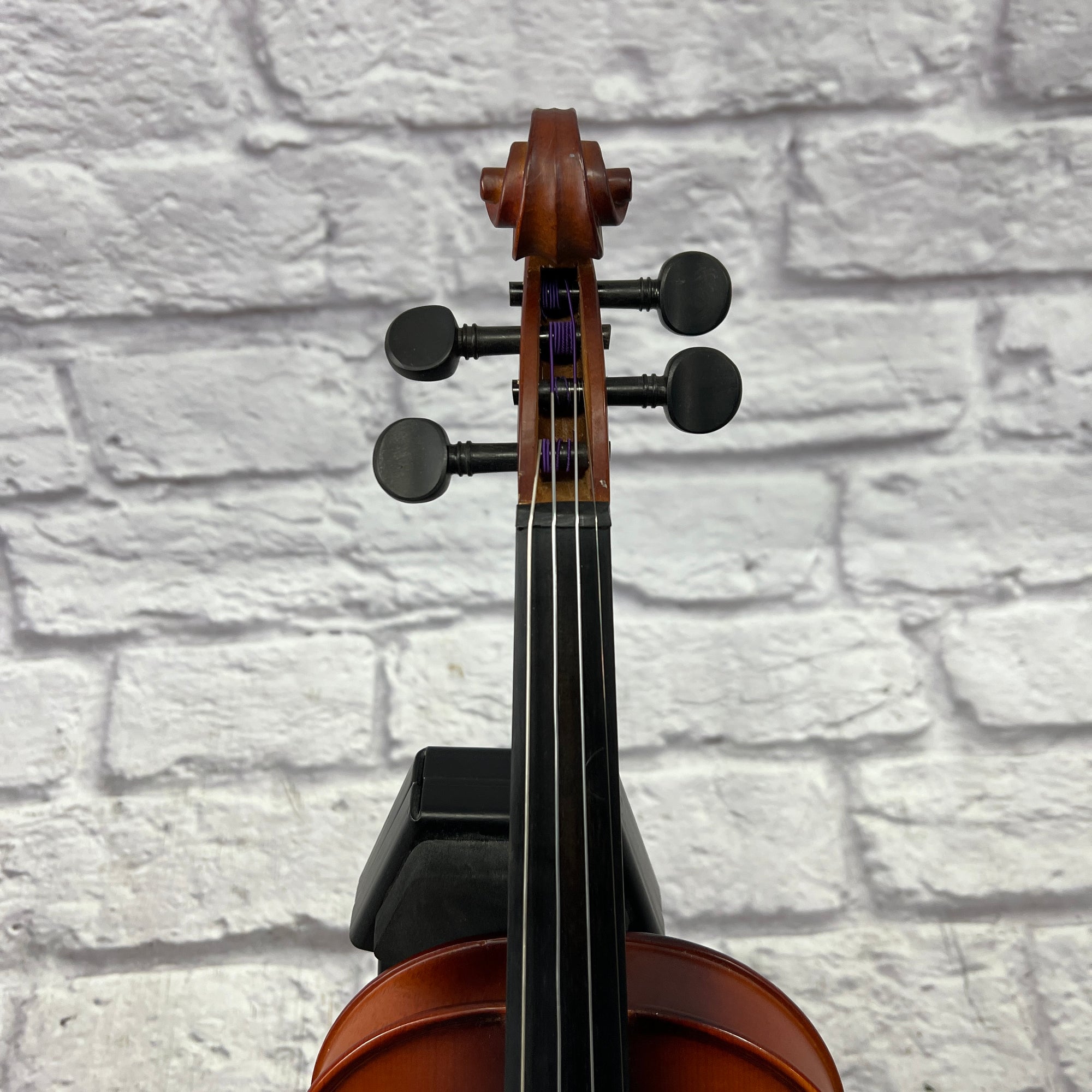 Hunter 4/4 Violin