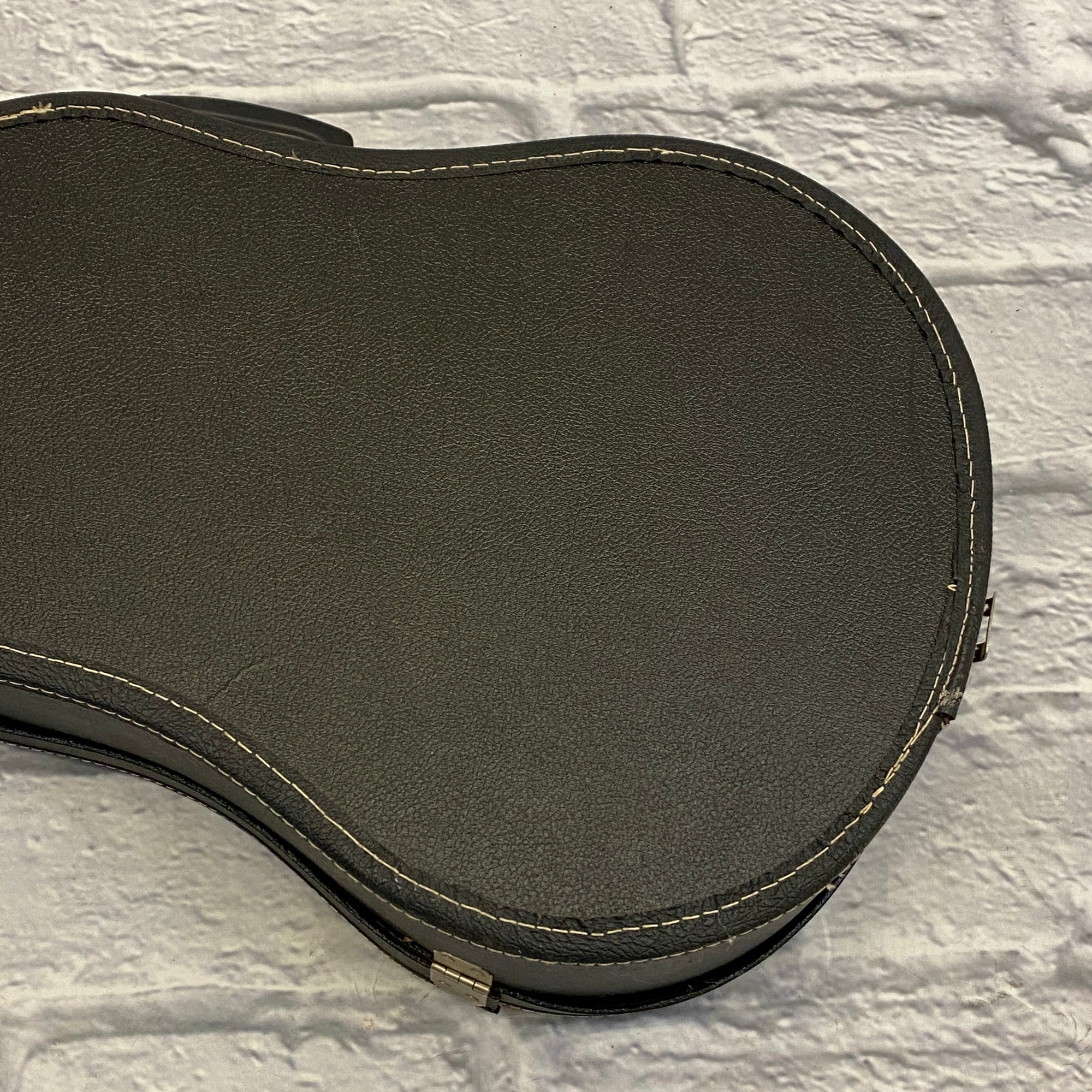 Unknown Short Scale Chipboard Acoustic Hard Case