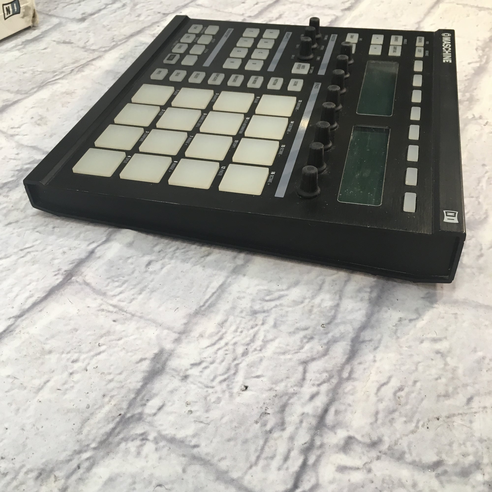 Native Instruments Maschine Controller No USB