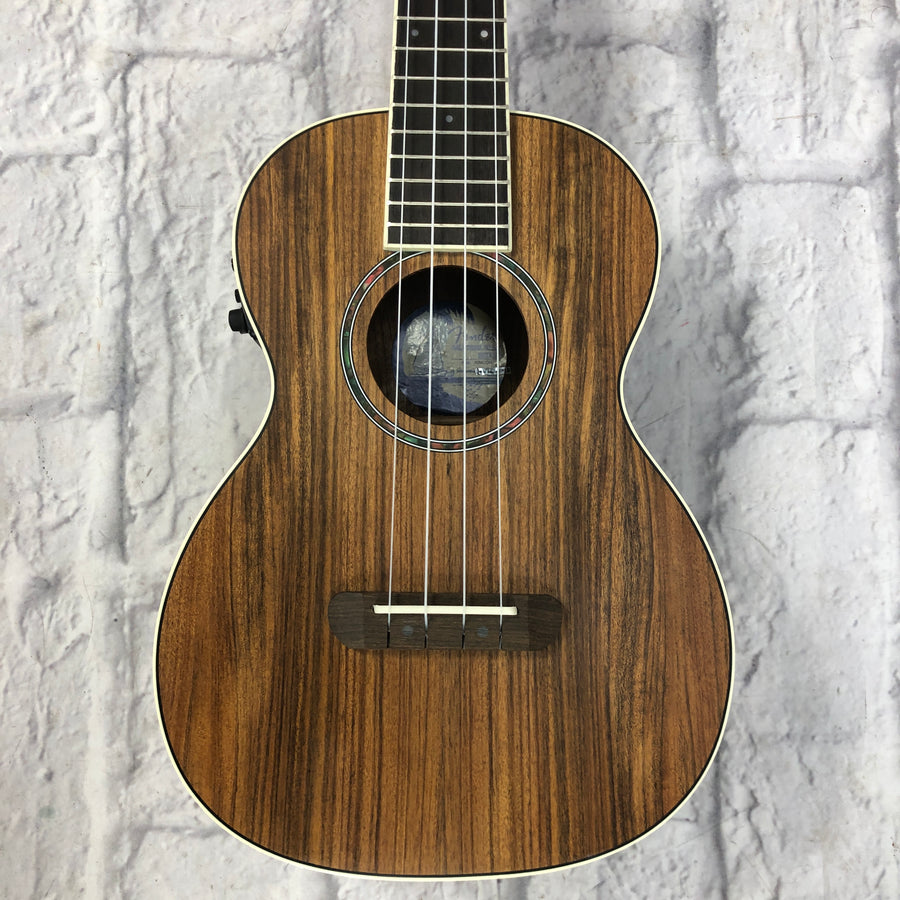 Fender California Coast Rincon Tenor Ukulele