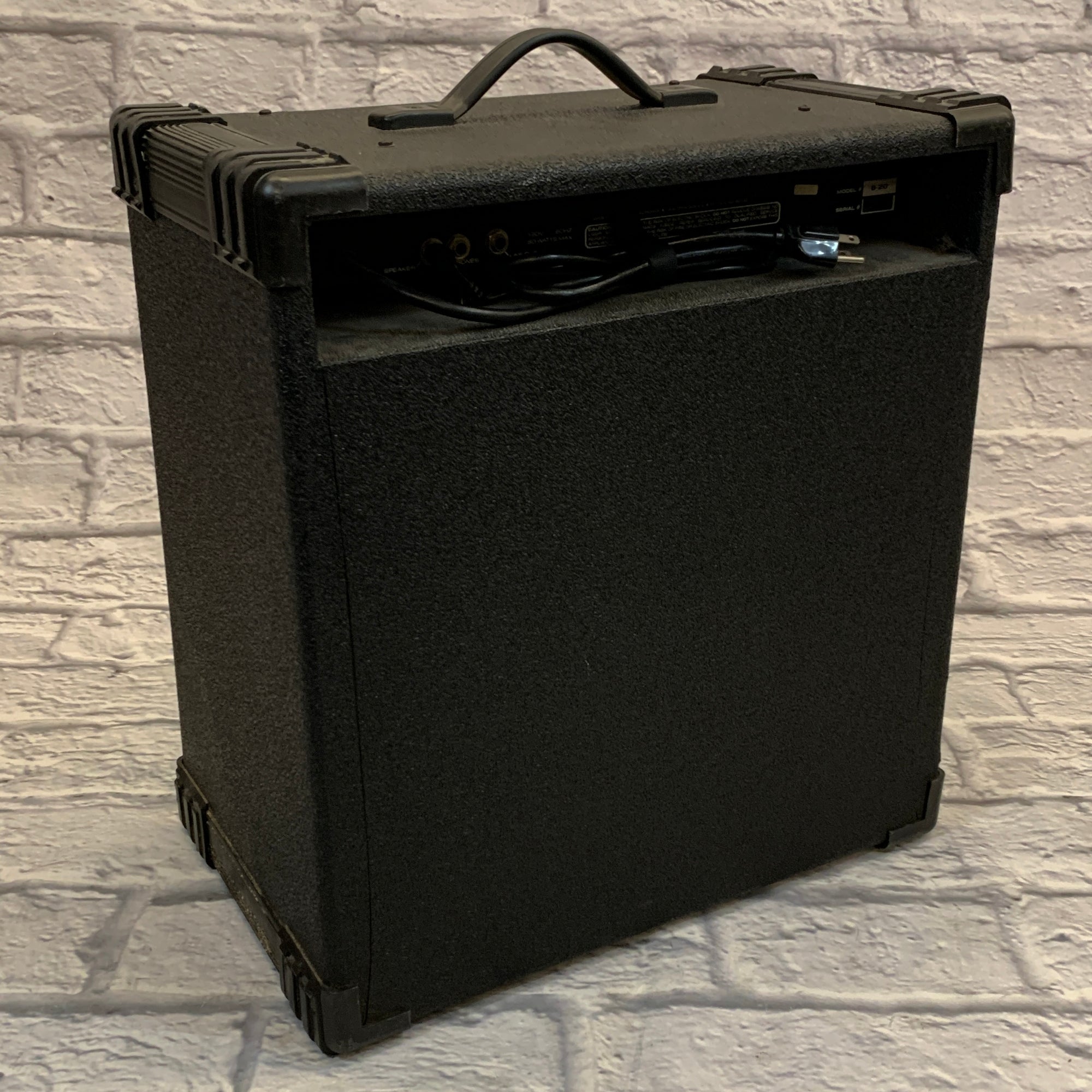 Crate B-20 Bass Combo