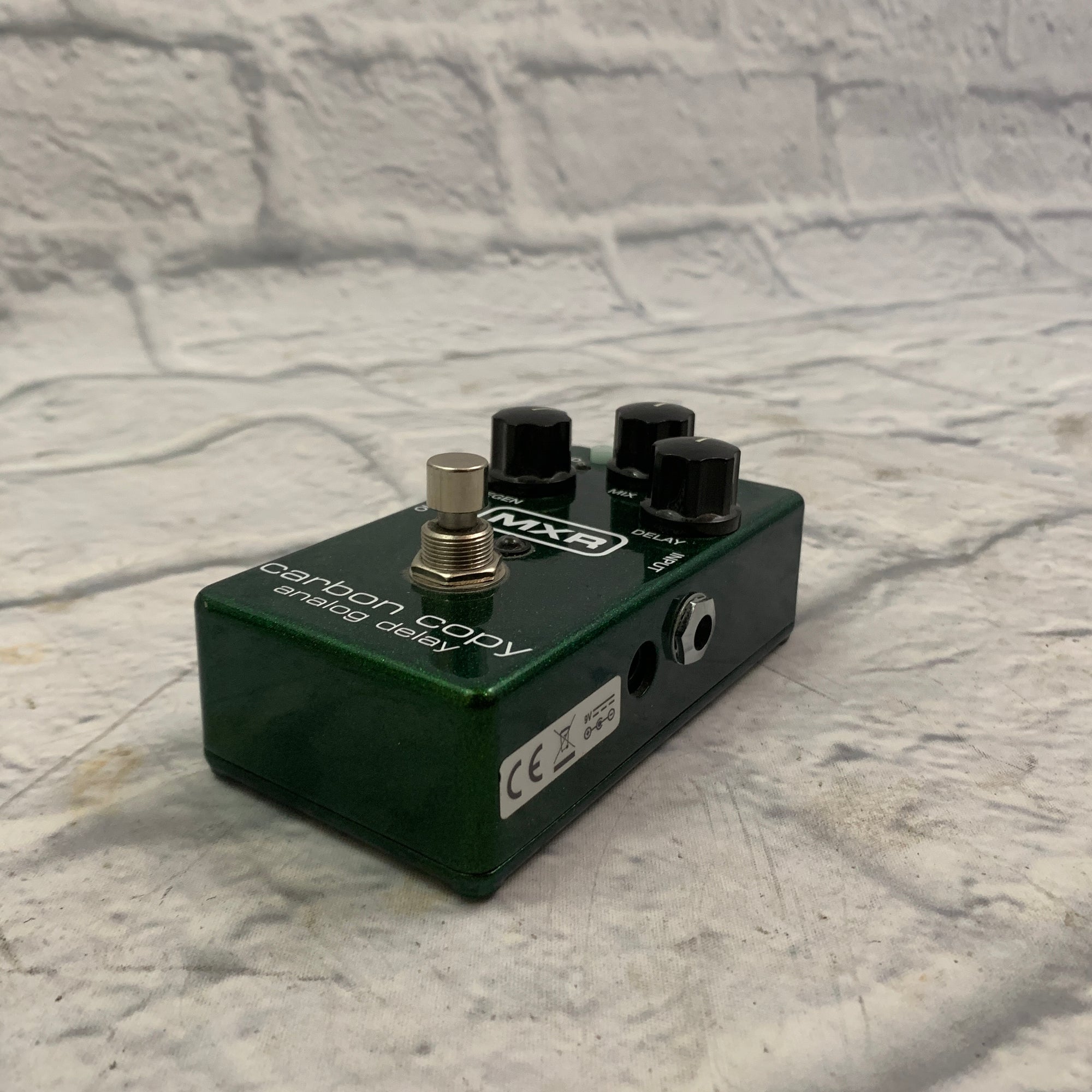 MXR M169 Carbon Copy Analog Delay Pedal