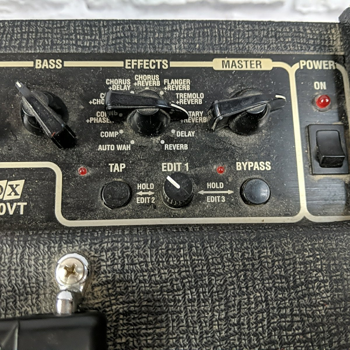Vox Valvetronix Guitar Combo Amp