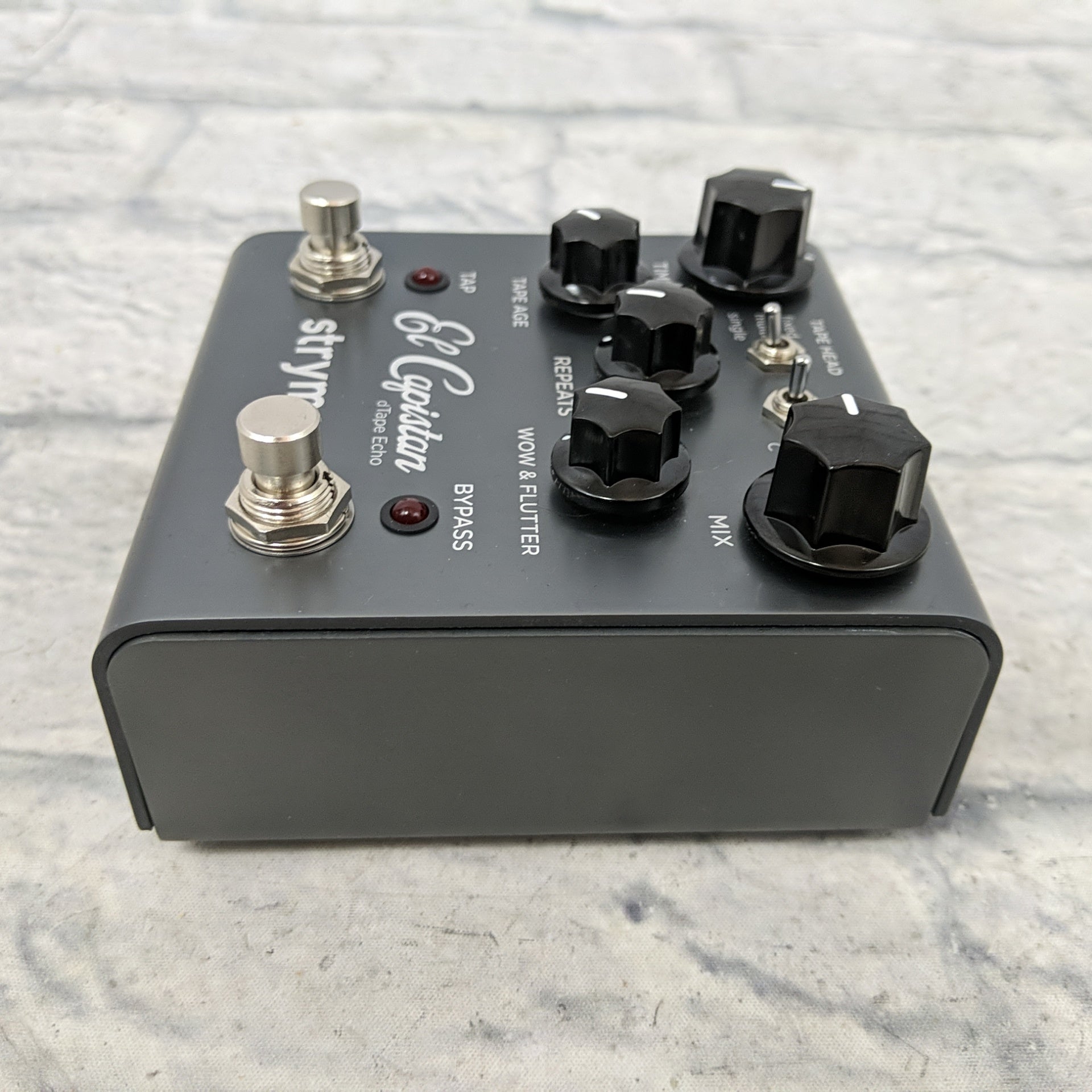el capistan pedal Strymon El Capistan Tape Echo Pedal with Power Supply