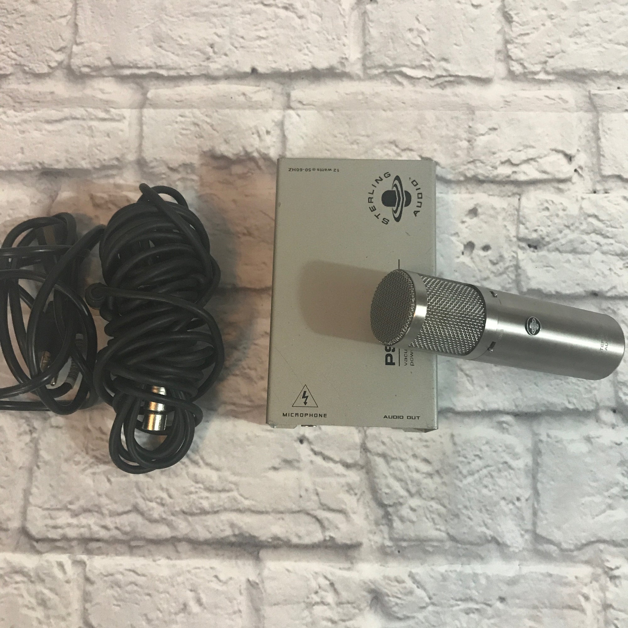Sterling ST69 Tube Microphone with Power Supply and Case