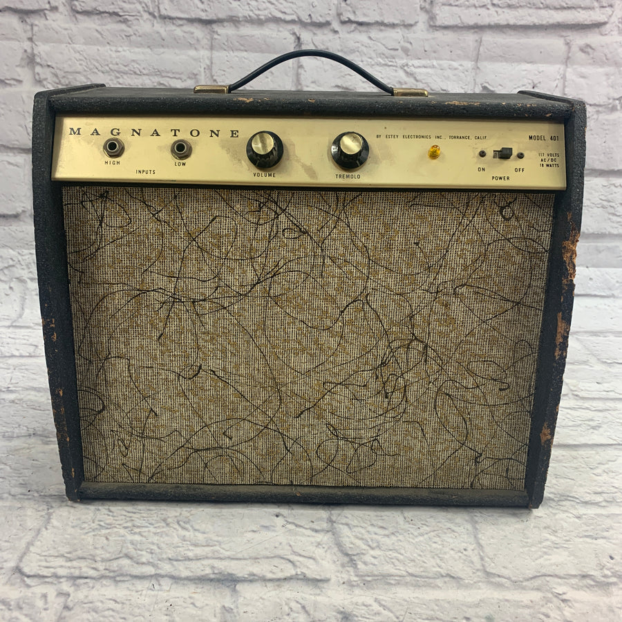 Magnatone Model 401 Tube Guitar Amplifier