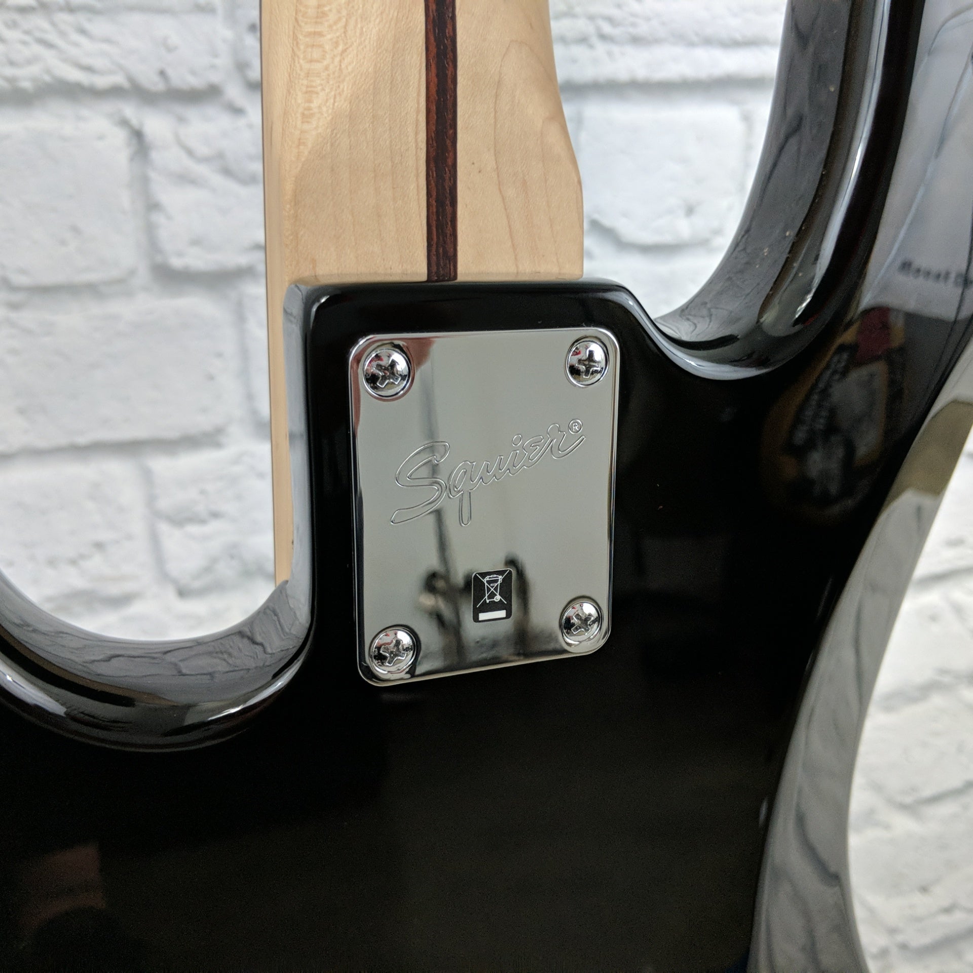 ** Fender Squier Affinity Precision P Bass Black