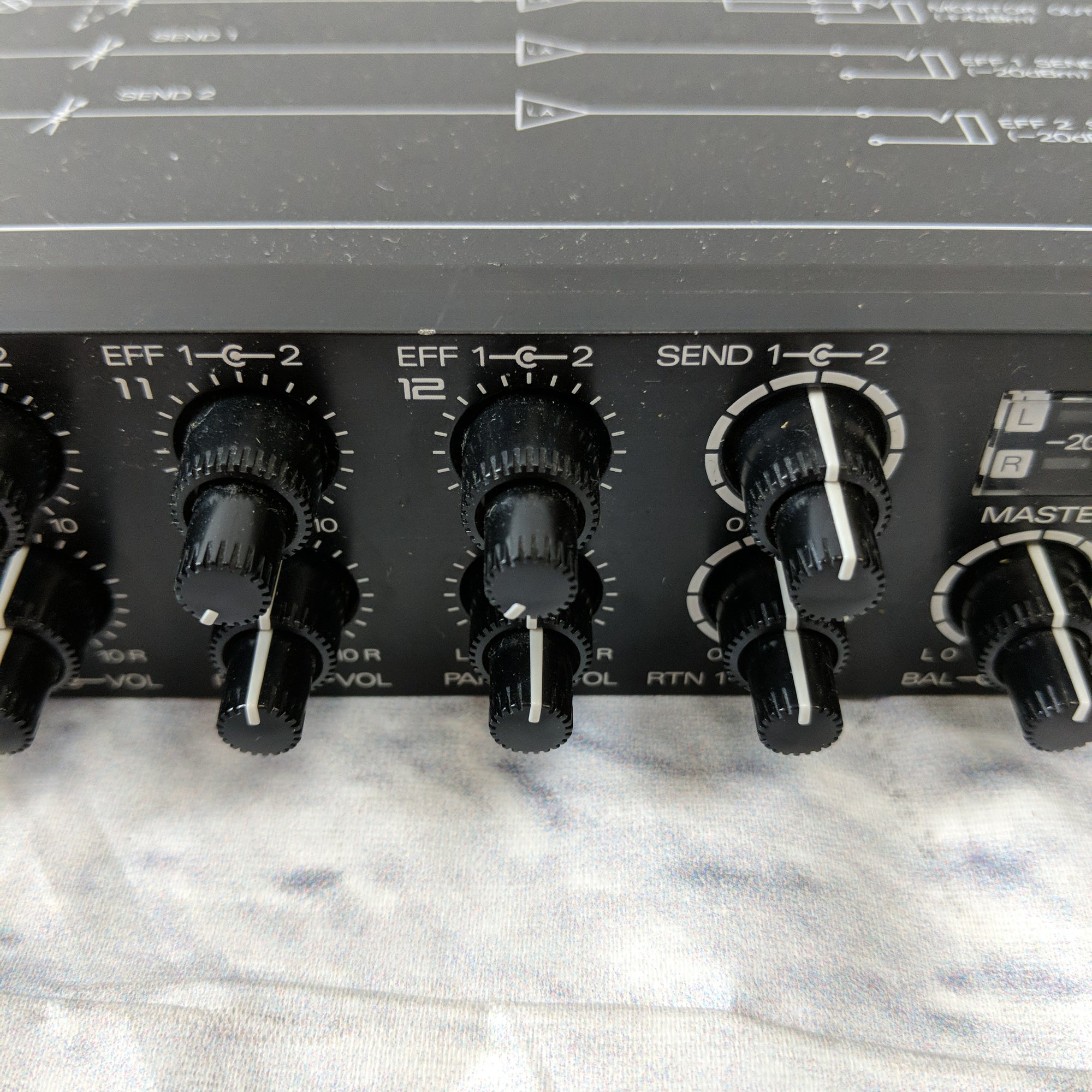 Roland M-120 12-Input Stereo Rack Keyboard Mixer - Evolution Music