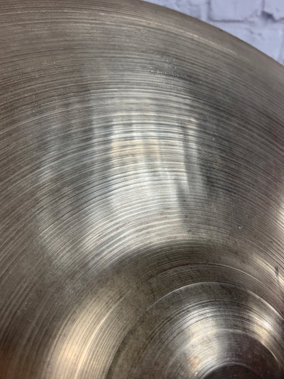 Vintage Zildjian 18 Ride Cymbal *Keyholing*