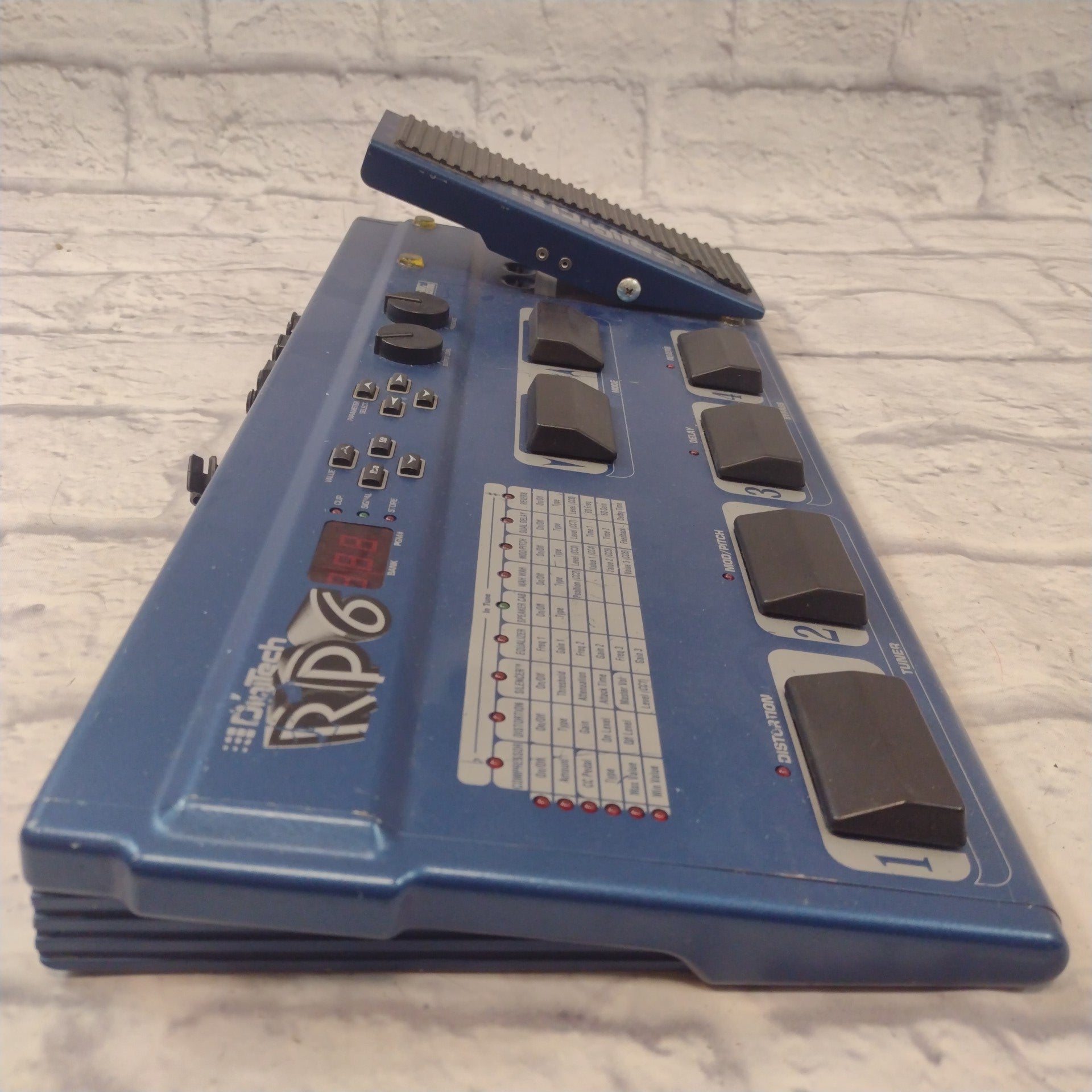 Digitech RP6 Multieffects Pedal - Evolution Music