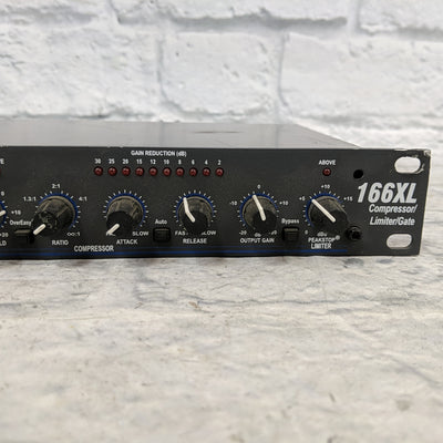 dbx 166XL Stereo Compressor / Limiter / Gate Rack