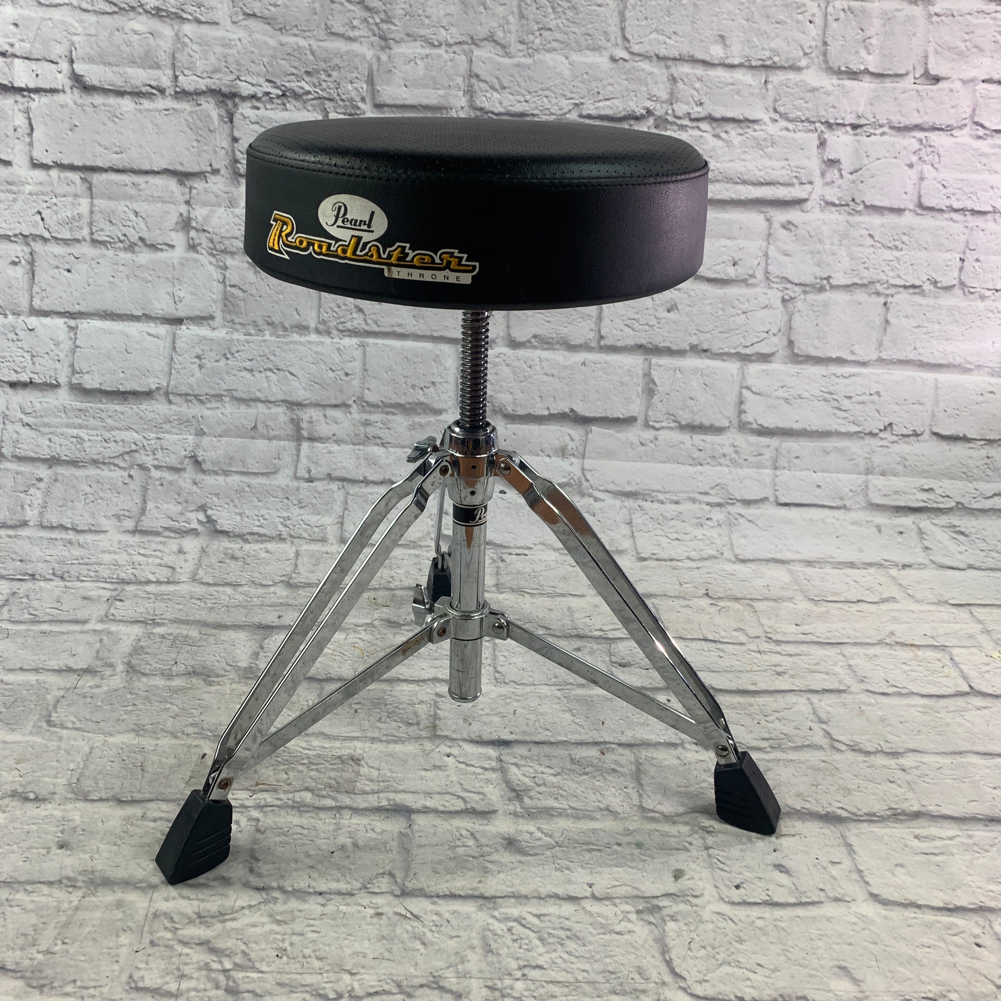 Pearl Drum Throne