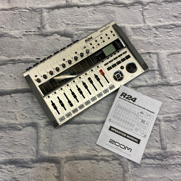 Zoom R24 Digital Recorder - Evolution Music