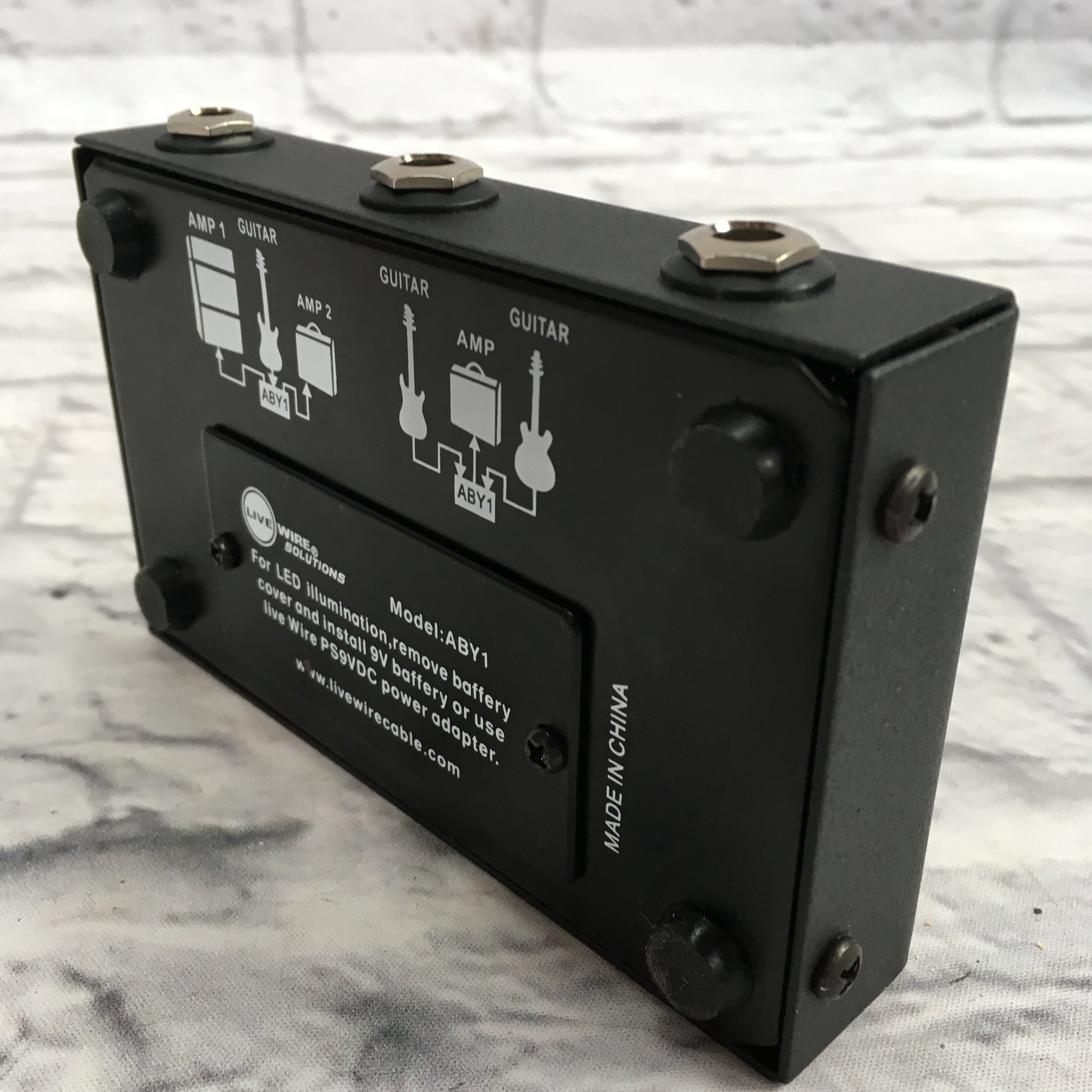 LiveWire ABY1 ABY Switch