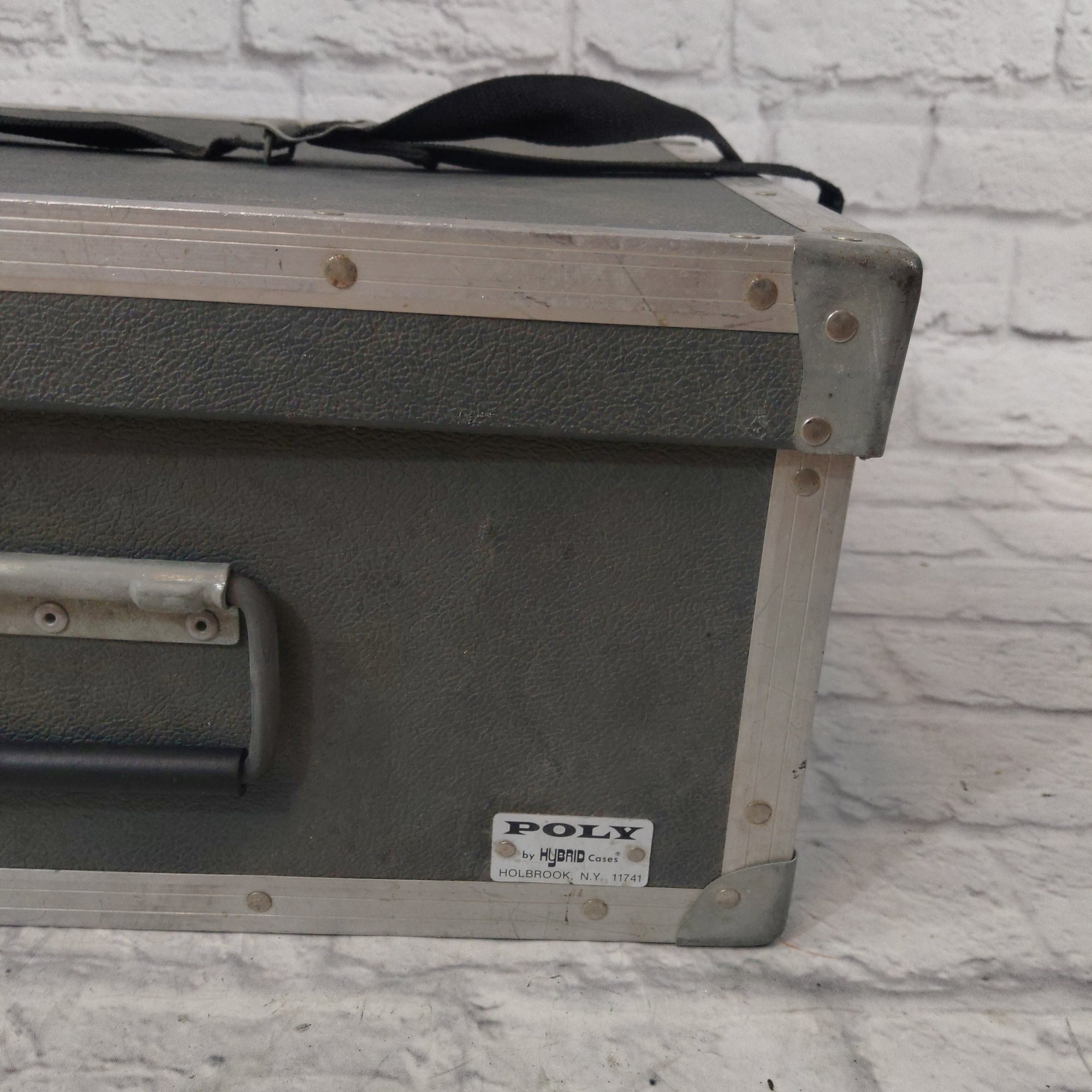 Unknown Gray Road Case - 18 x 18 x 9