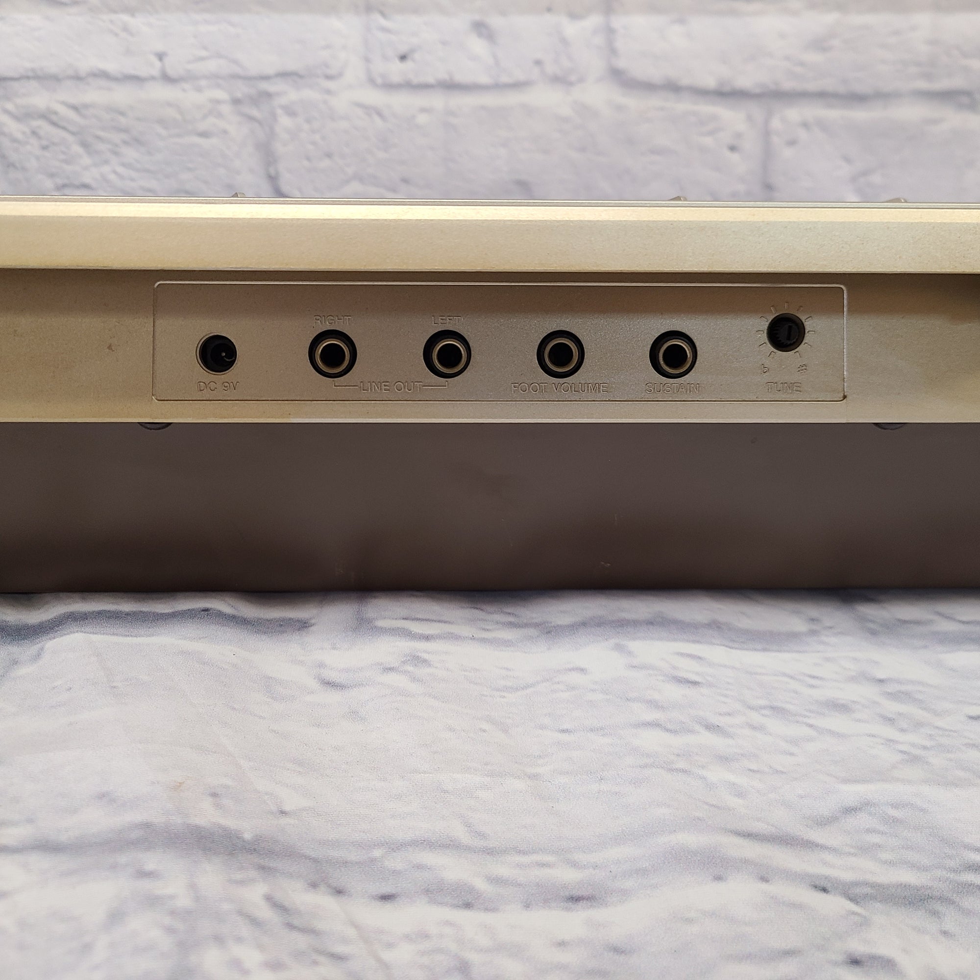 Vintage Late 70's Baldwin Discovery DS-60 Analog Keyboard