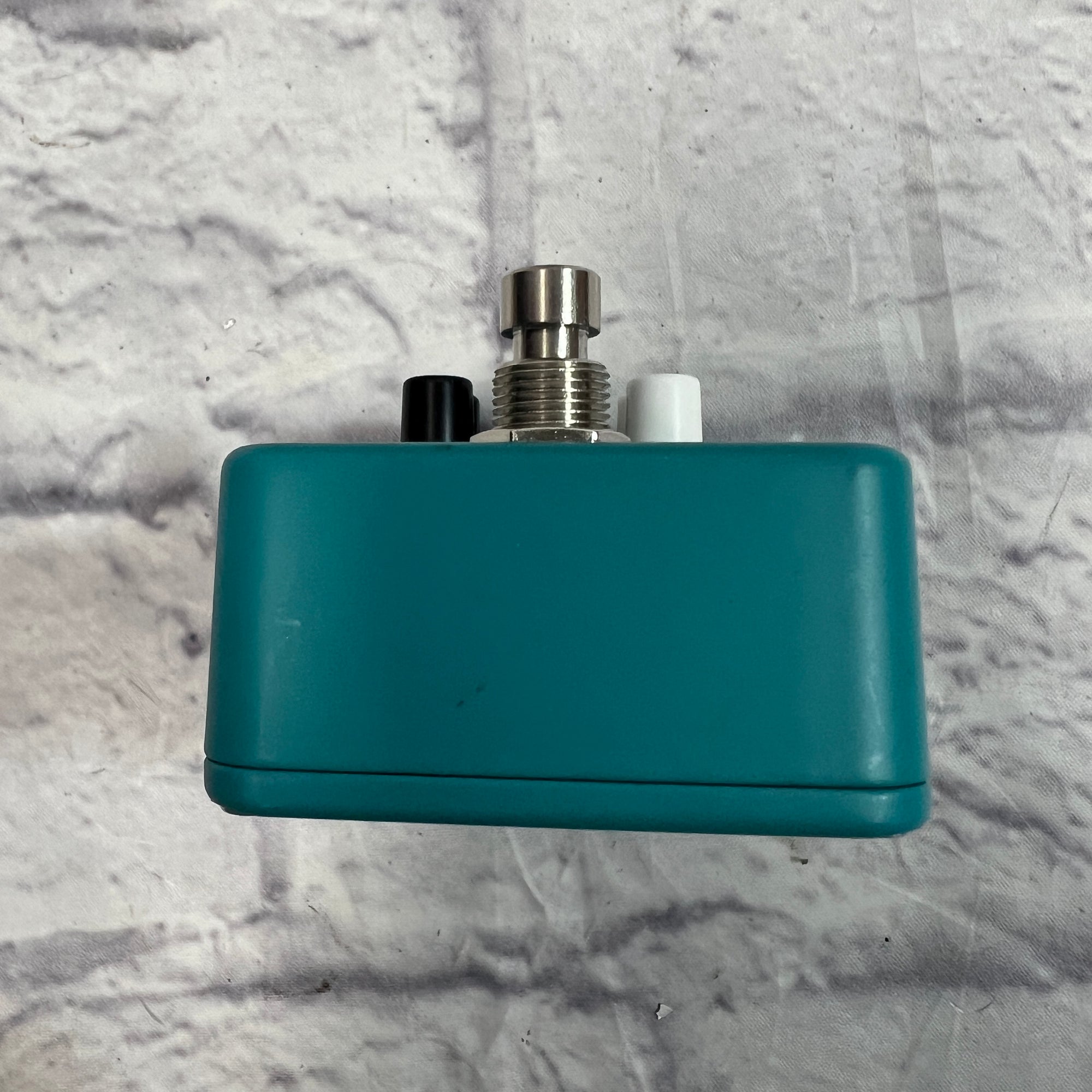 Electro-Harmonix Eddy Analog Vibrato and Chorus Pedal