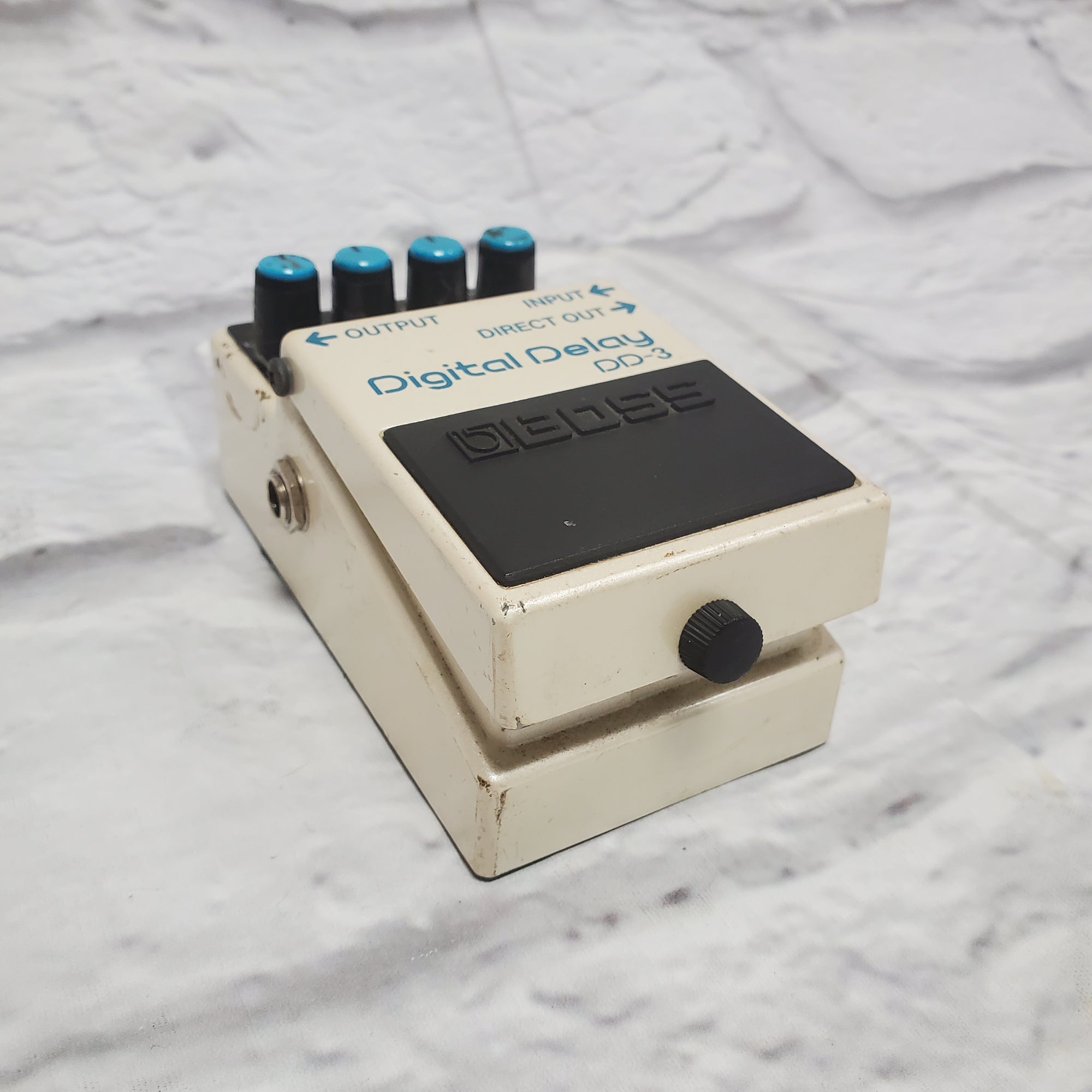 Boss DD-3 Delay Pedal