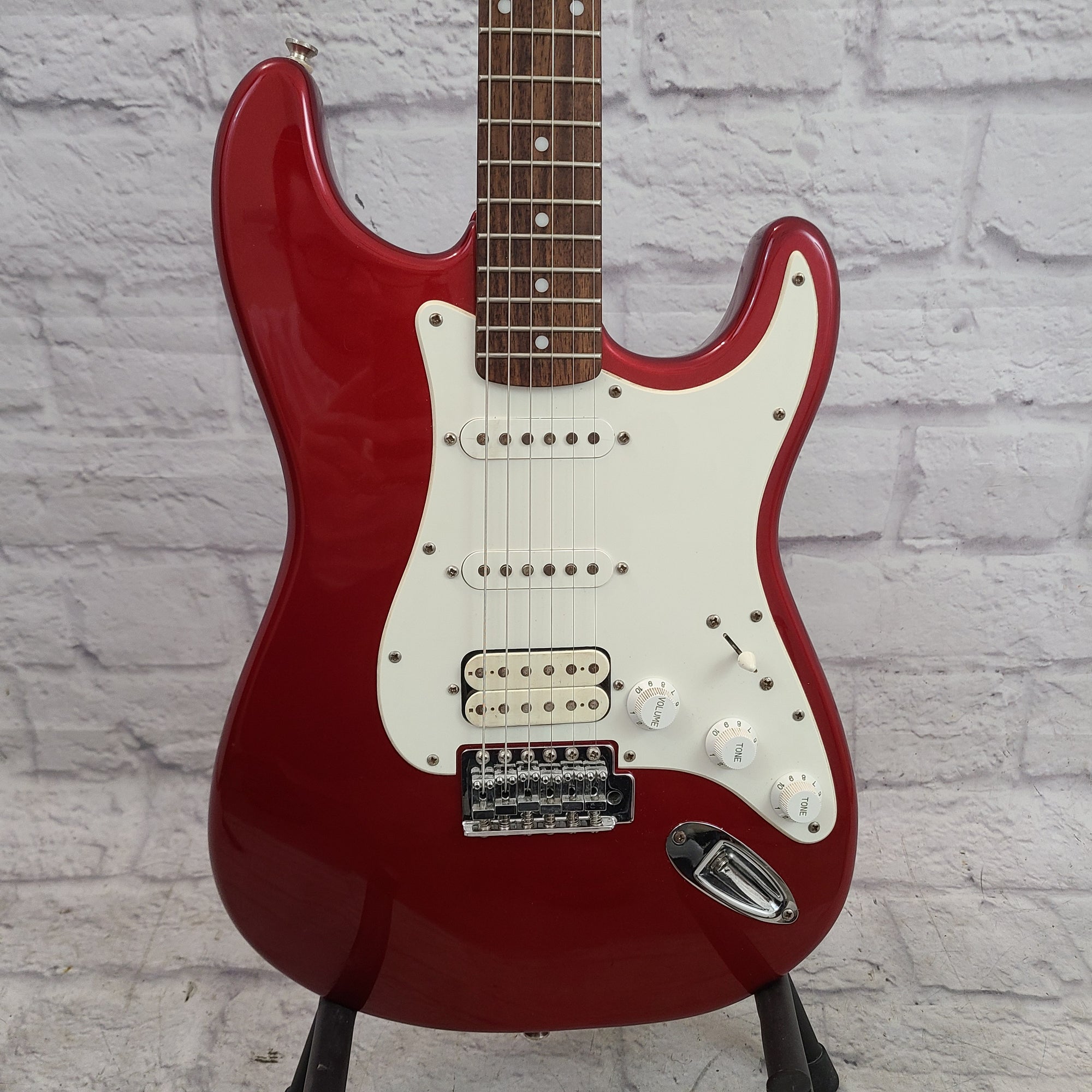 Squier Affinity Series HSS Stratocaster Electric Guitar