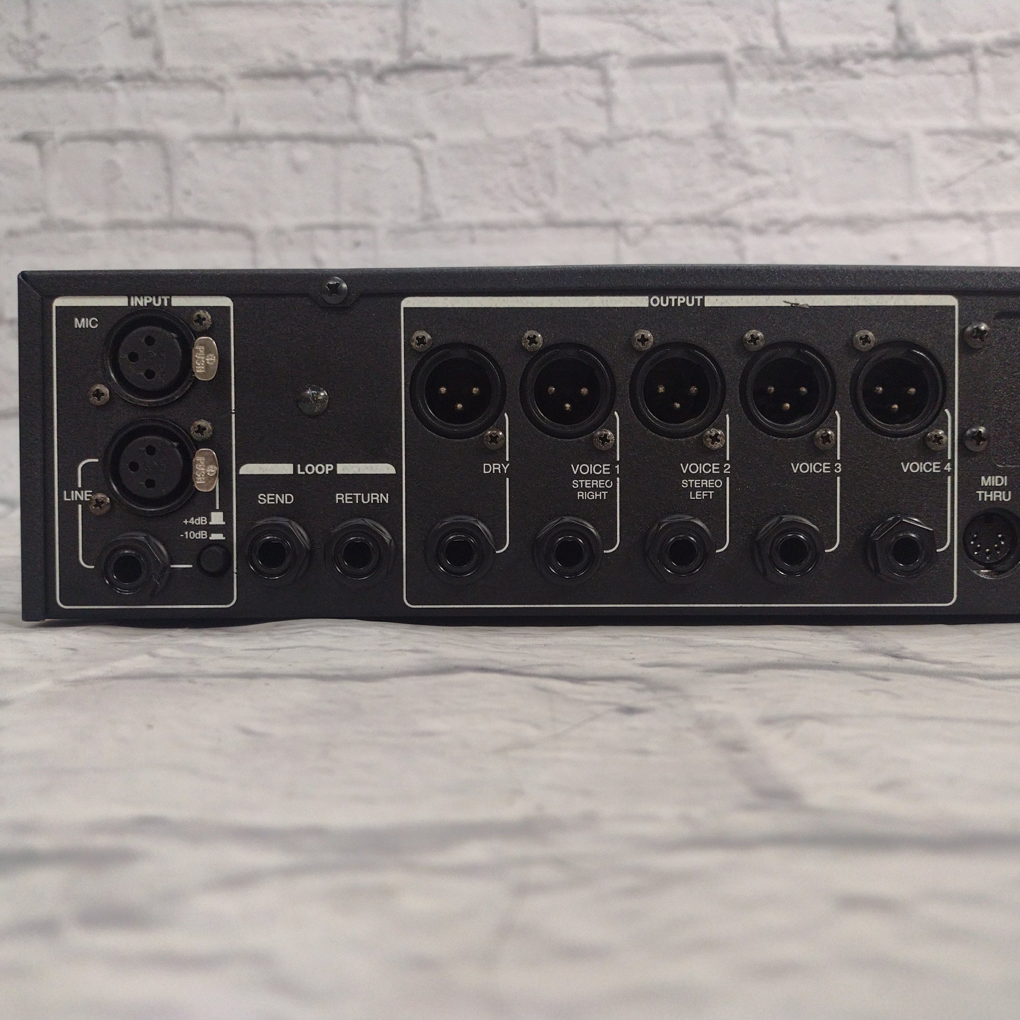 Digitech Studio Vocalist Vocal Harmony Processor Rack - Evolution Music