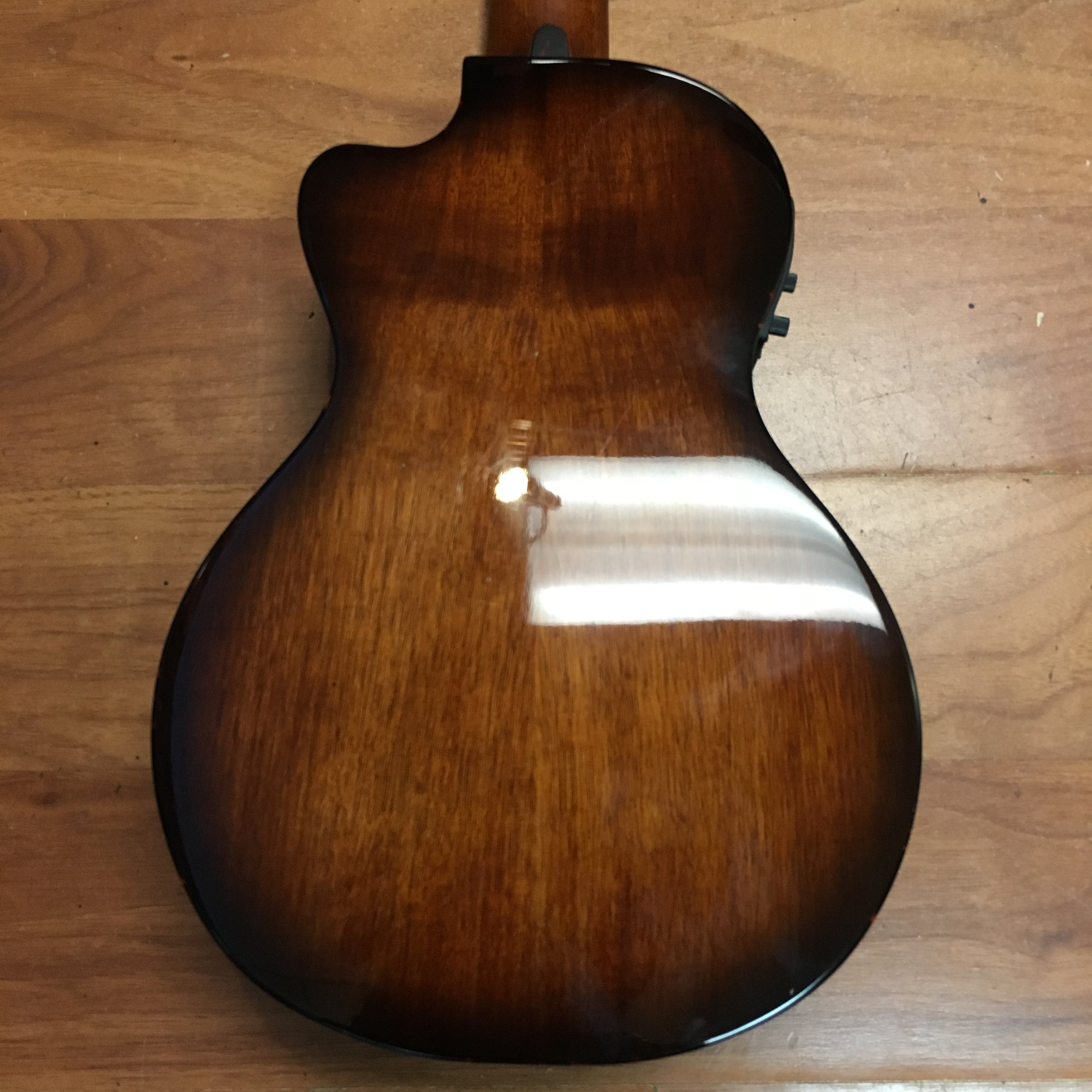 Breedlove Pursuit Ex CU BO Ukulele
