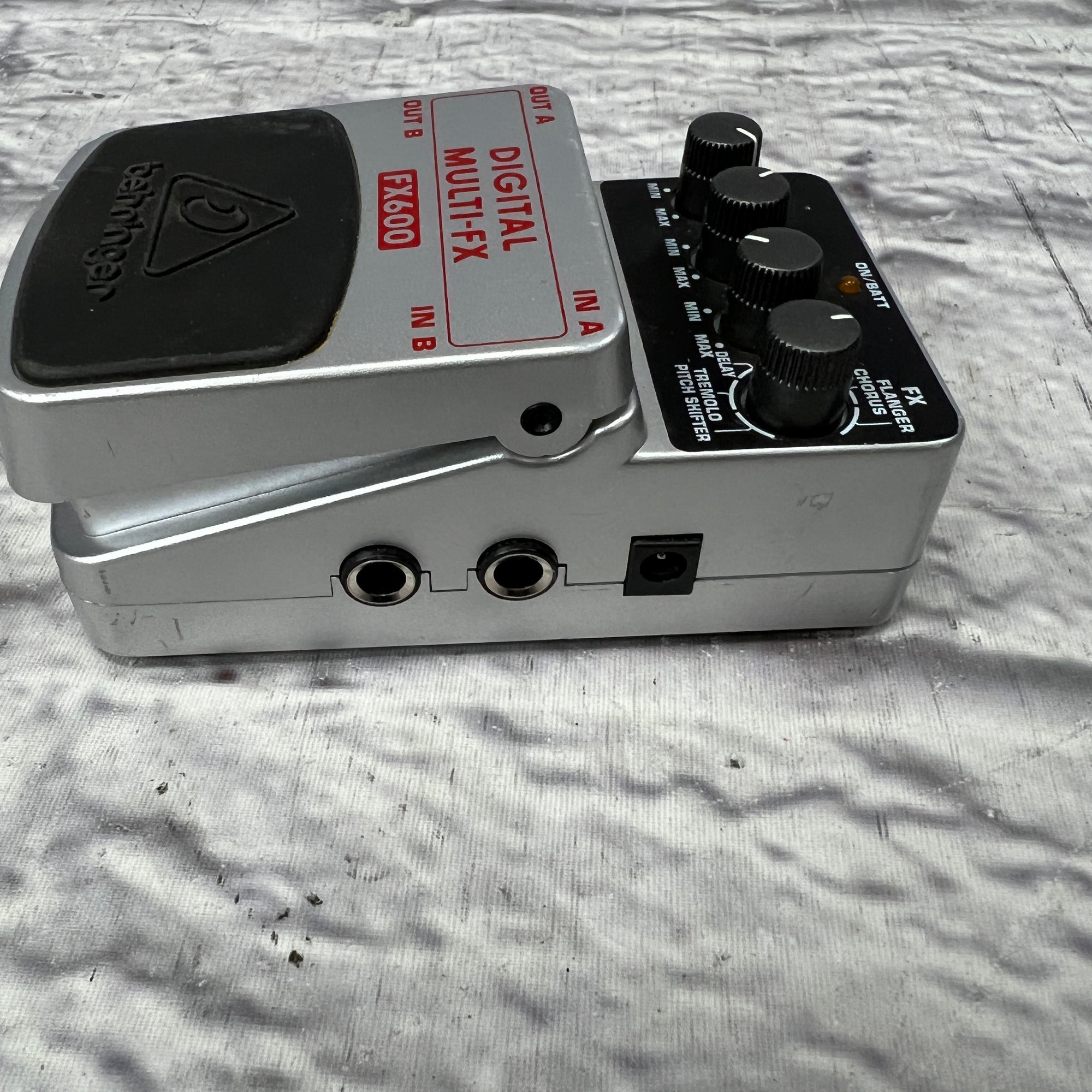 Behringer FX600 Effects Pedals