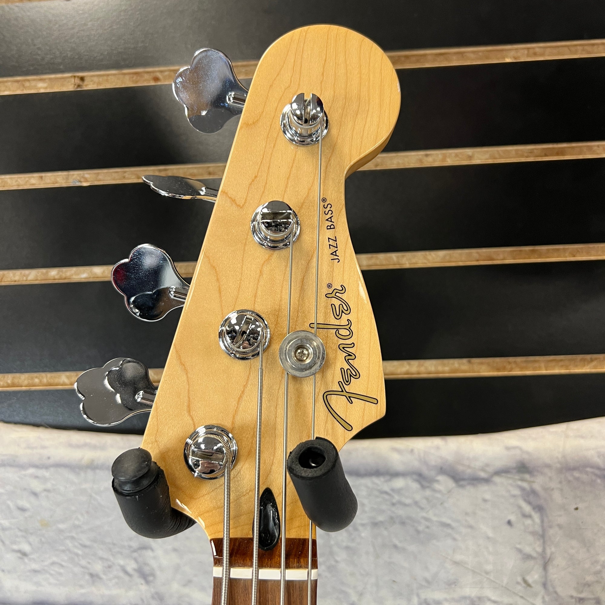 Fender 2020 Player Jazz Bass 4-String Bass Guitar