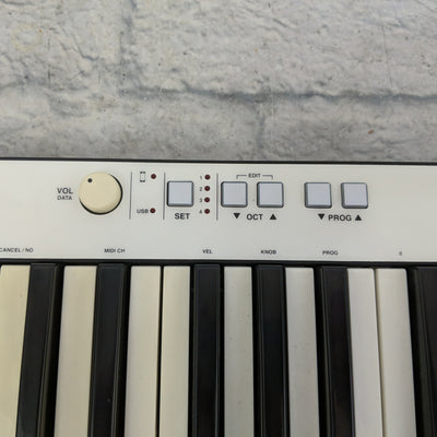 IK Multimedia iRig Pro Keys Full Size MIDI Keyboard