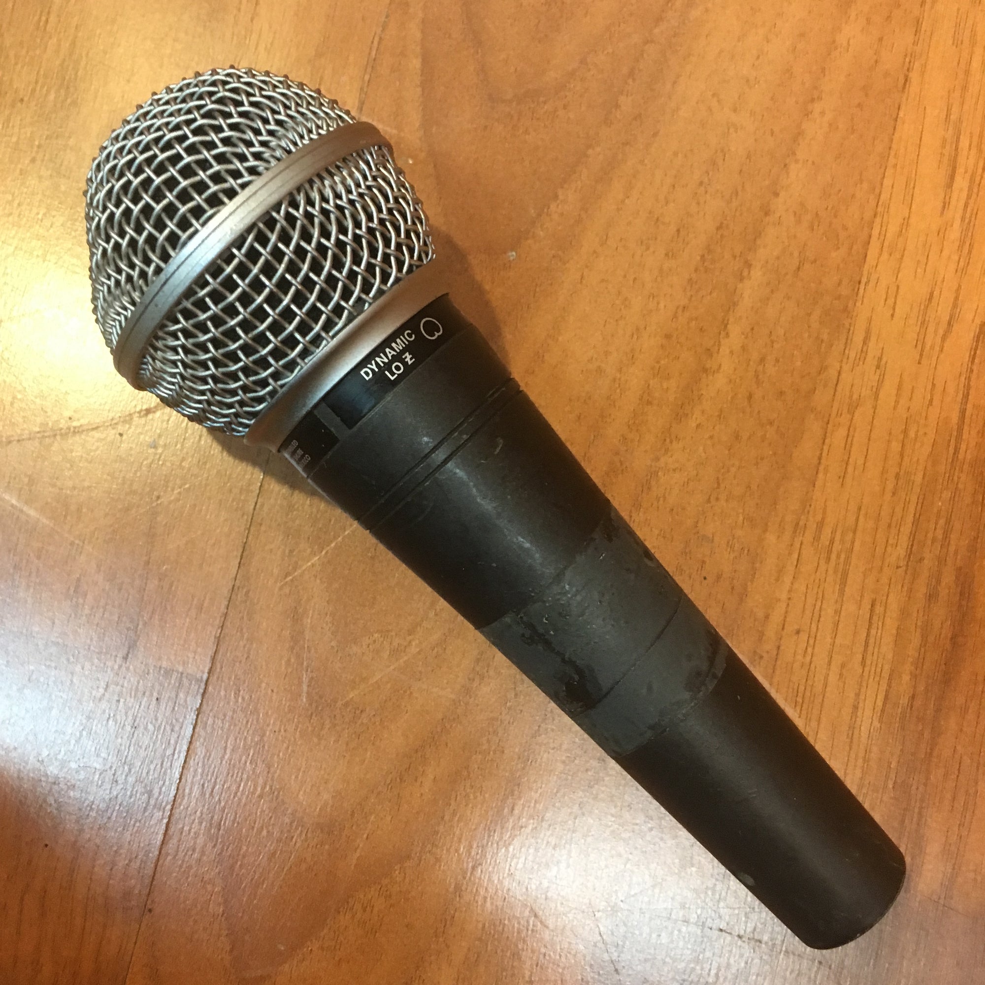 Shure SM-48 Dynamic Microphone