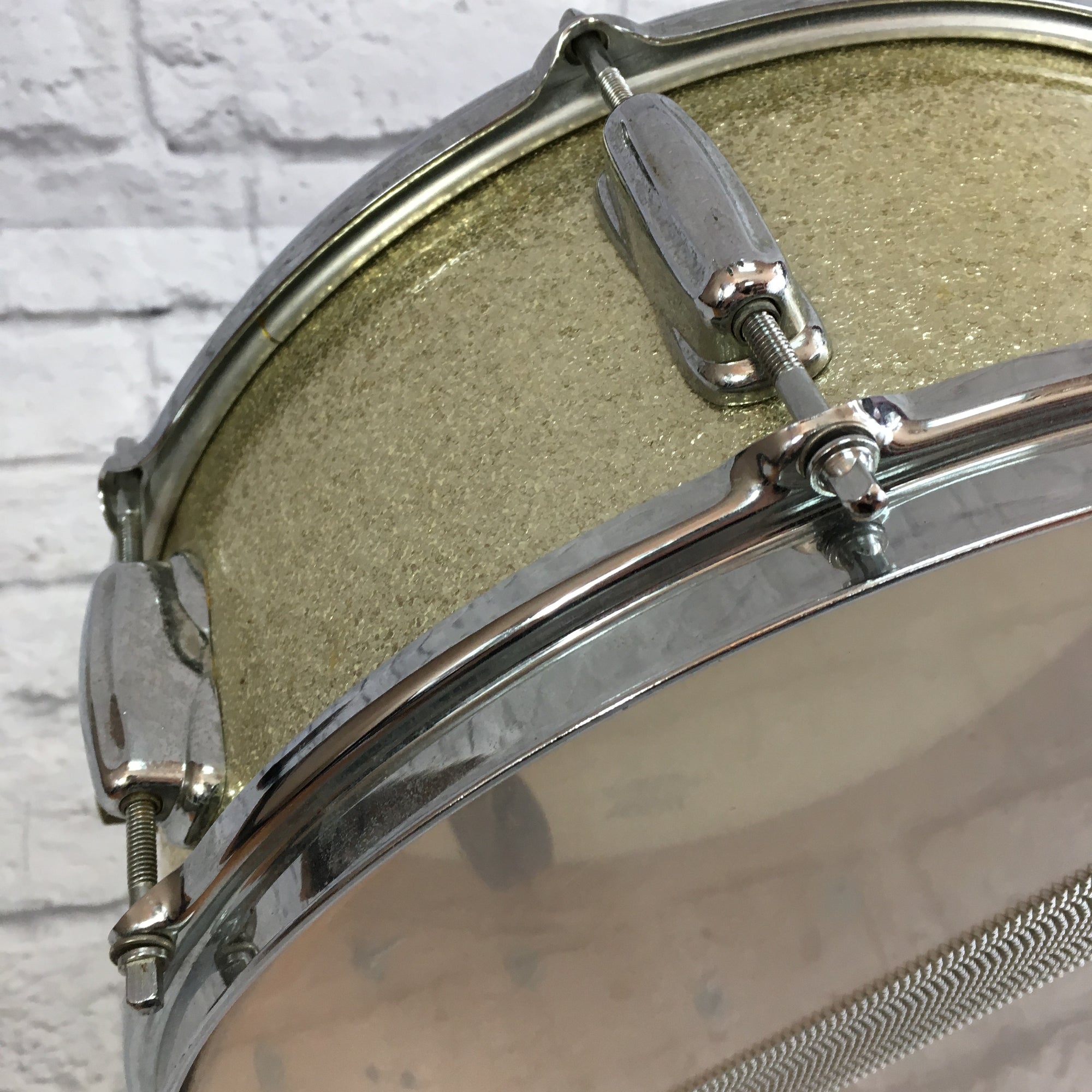 Vintage Slingerland 14x5.5 Silver Sparkle Snare Drum
