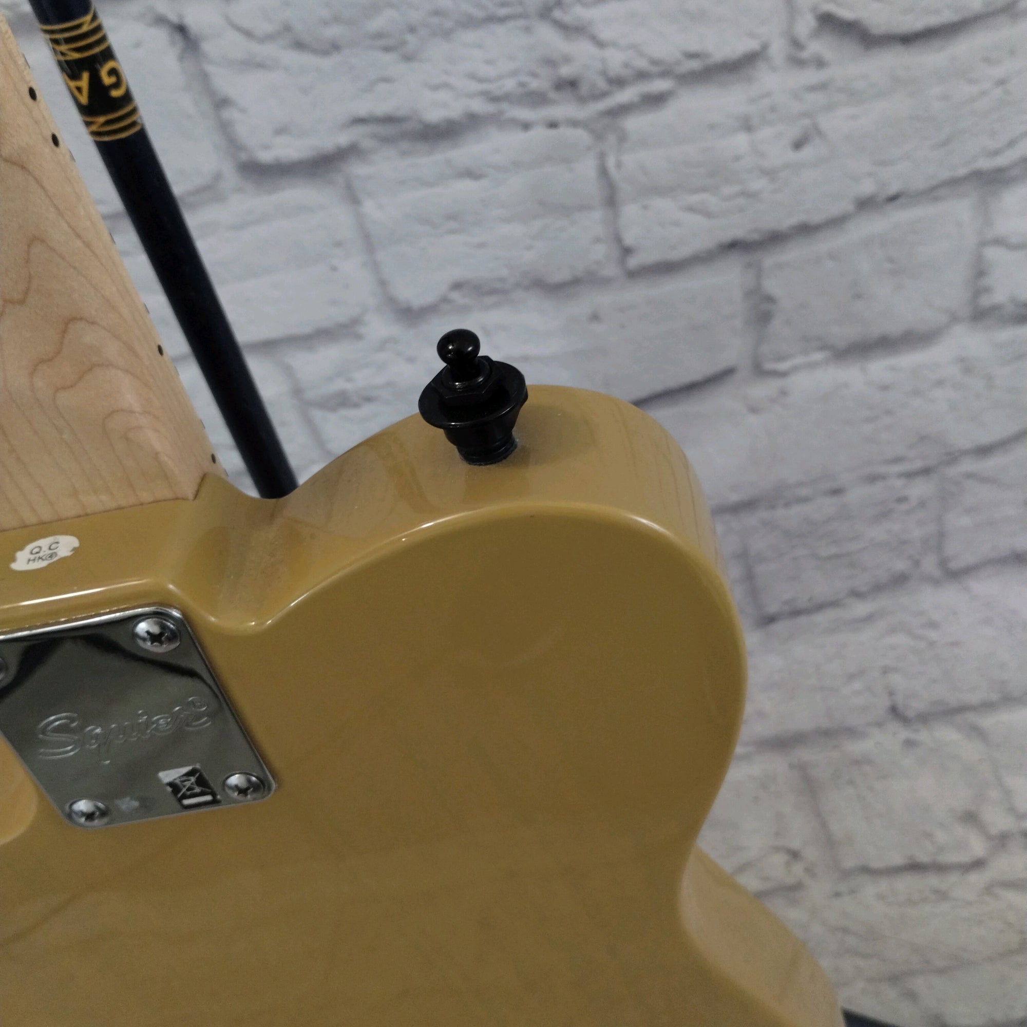 Squier Affinity Telecaster Electric Guitar Butterscotch