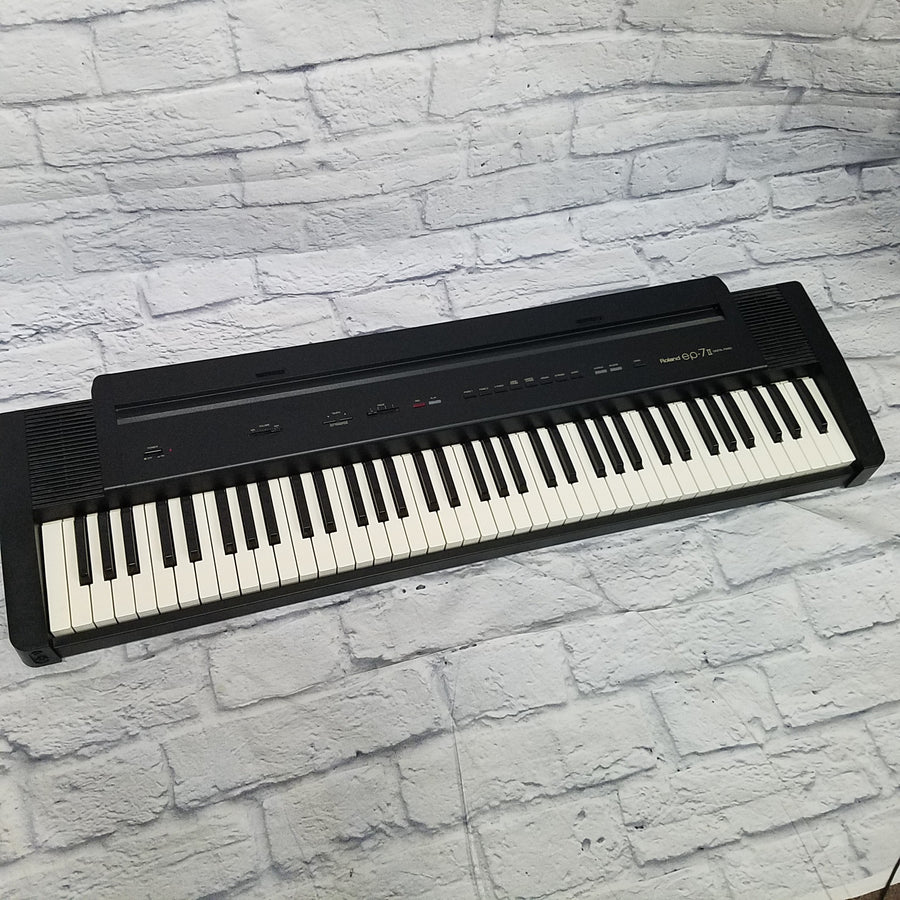 Roland ep7-II Digital Piano