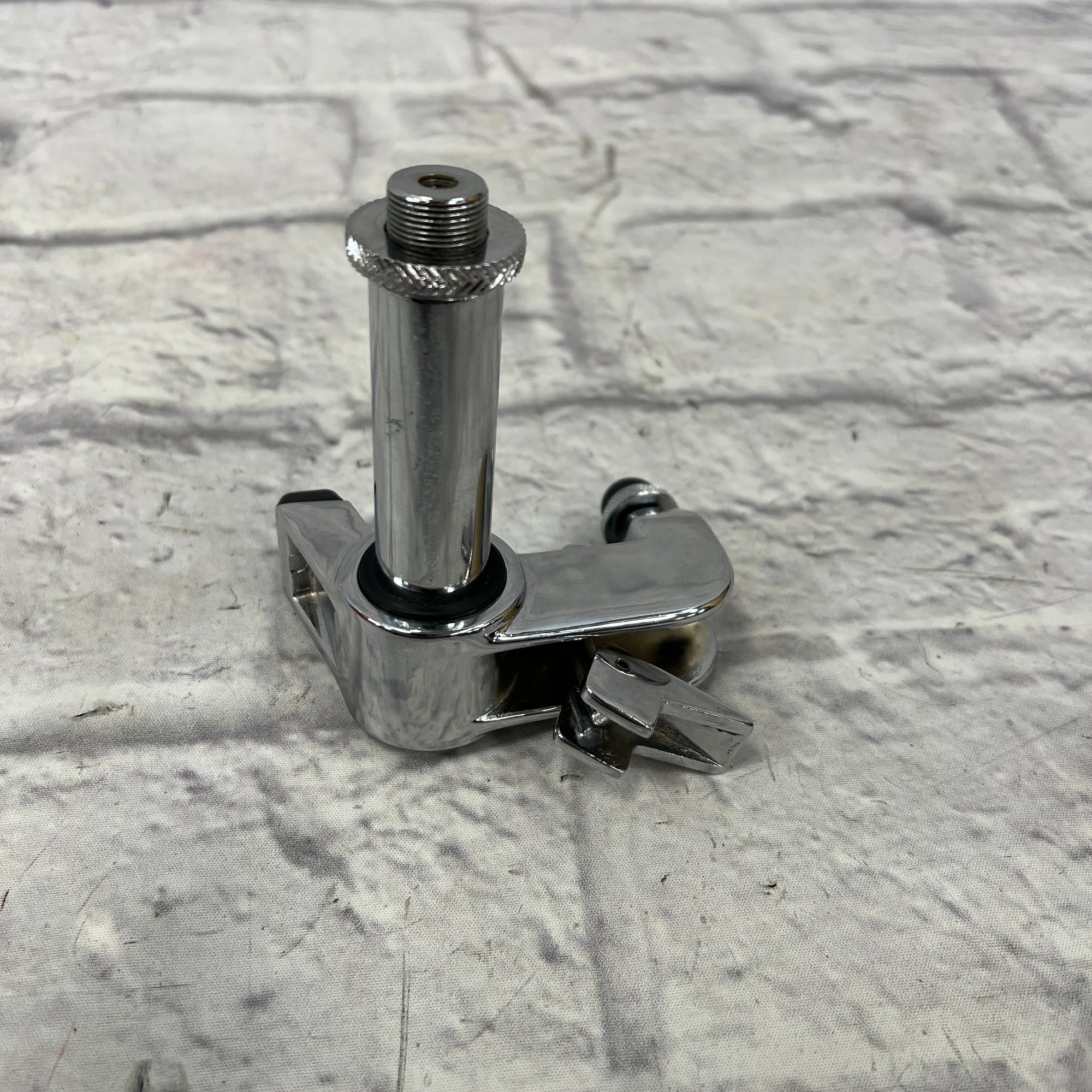 Cad DSM-1 Lug Mounted Mic Holder