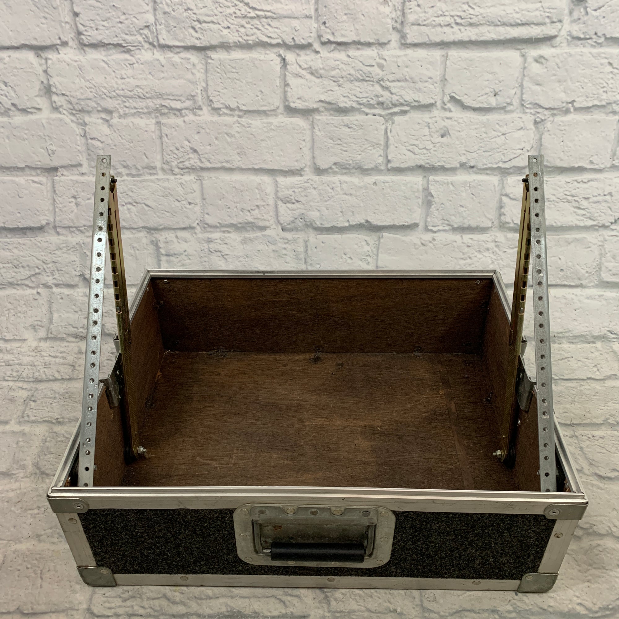Hybrid Cases Carpetbagger Mixer Rack Case