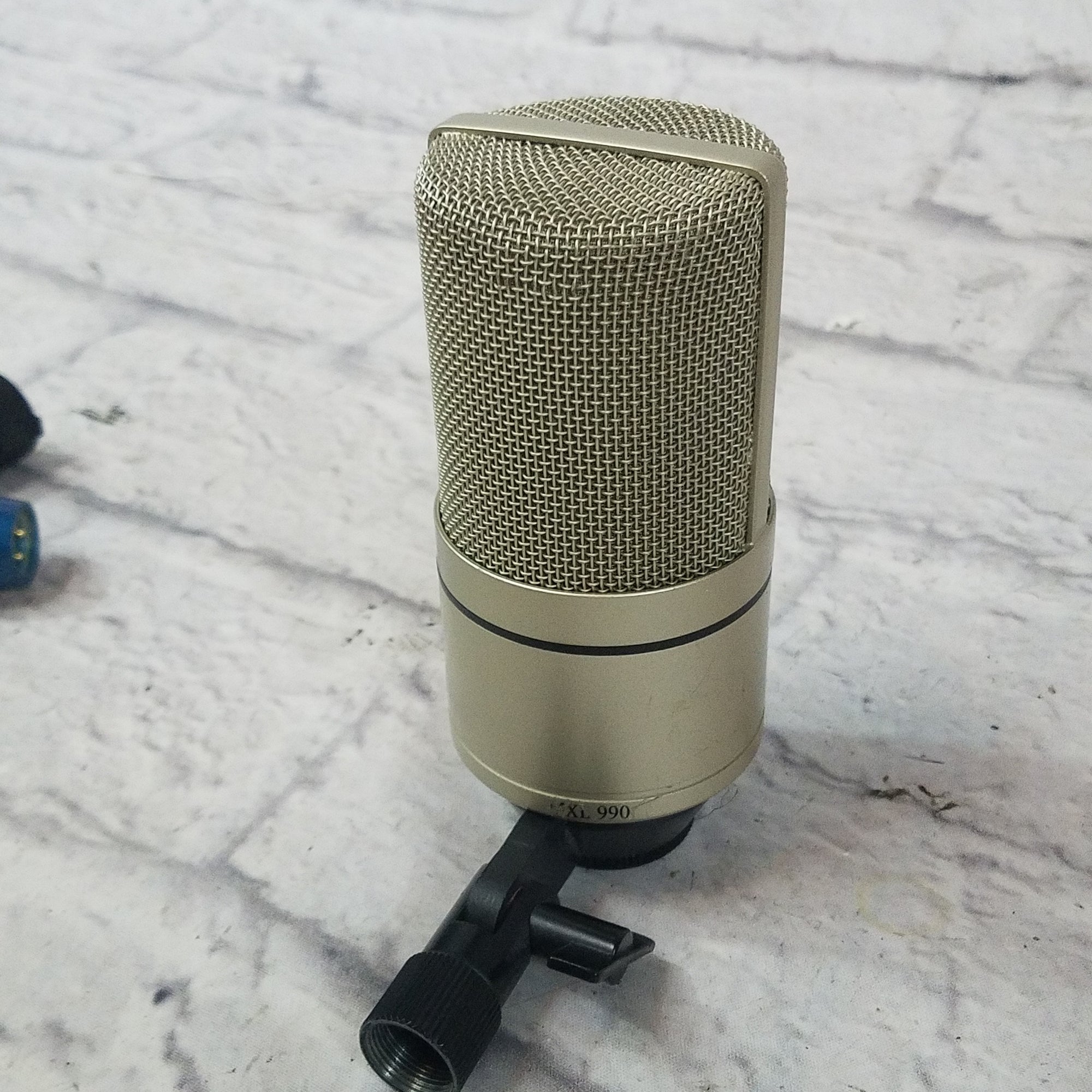 MXL 990 Condenser Microphone - Evolution Music