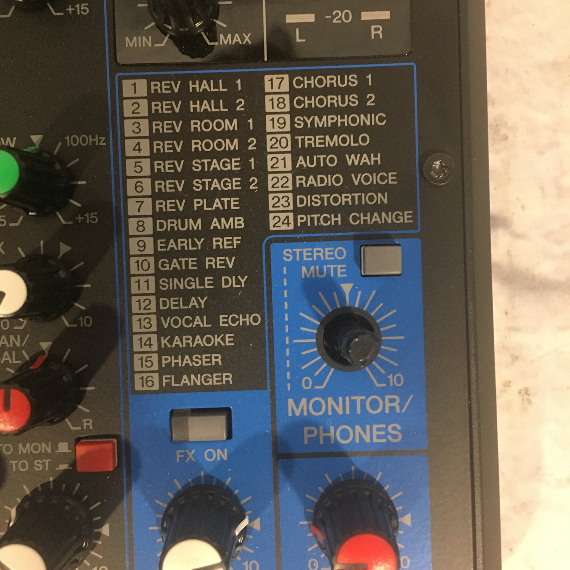 Yamaha MG10XU 10 Channel Audio Mixer