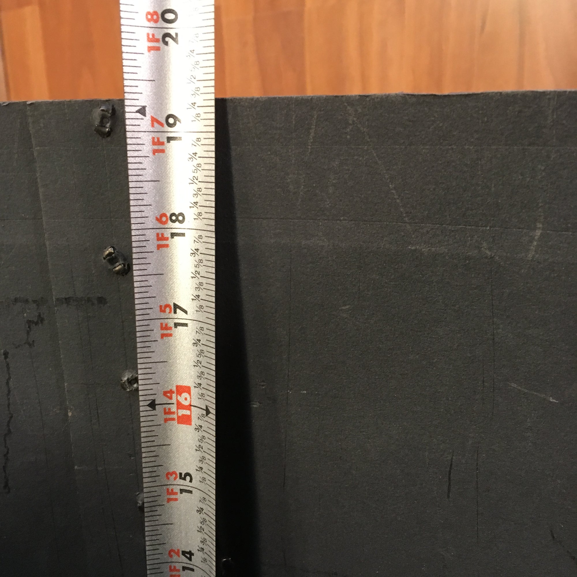 Humes and Berg 20 x 19 Fibre Case