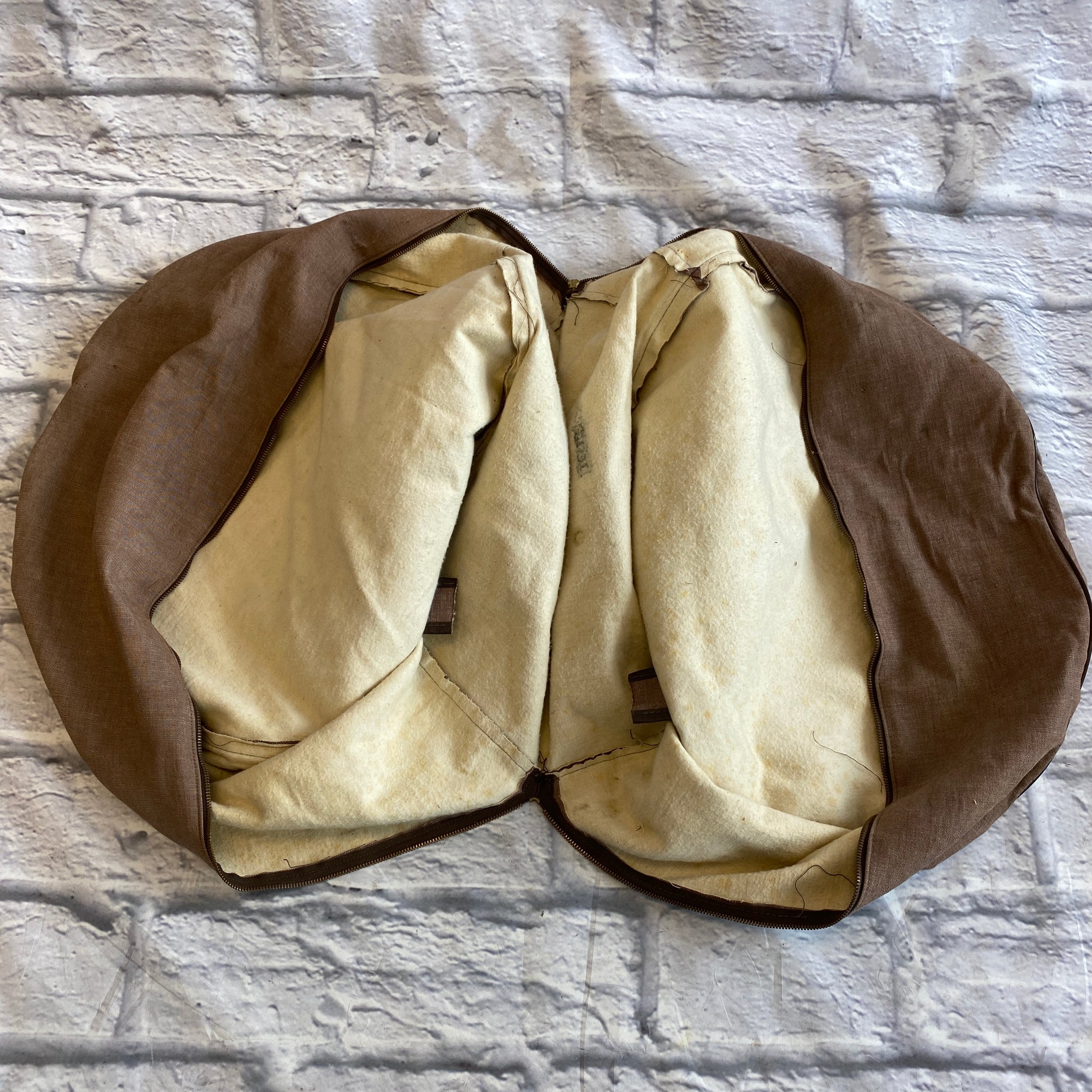 Unknown 19 x 22 Bass Drum Bag