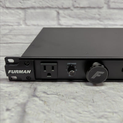 Furman PL-PLUS C Power Conditioner w/ Voltmeter
